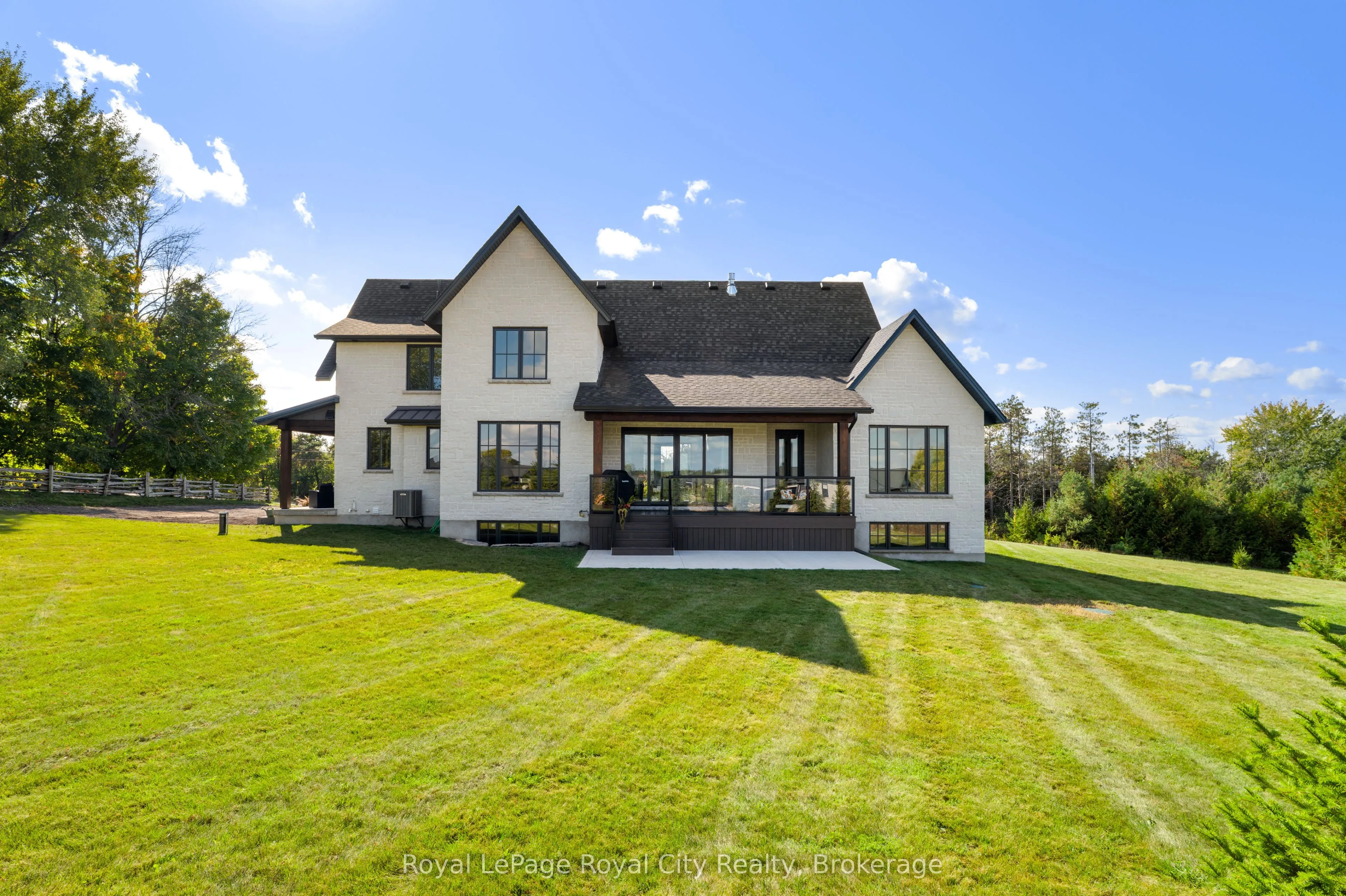 7221 Wellington 21 Road