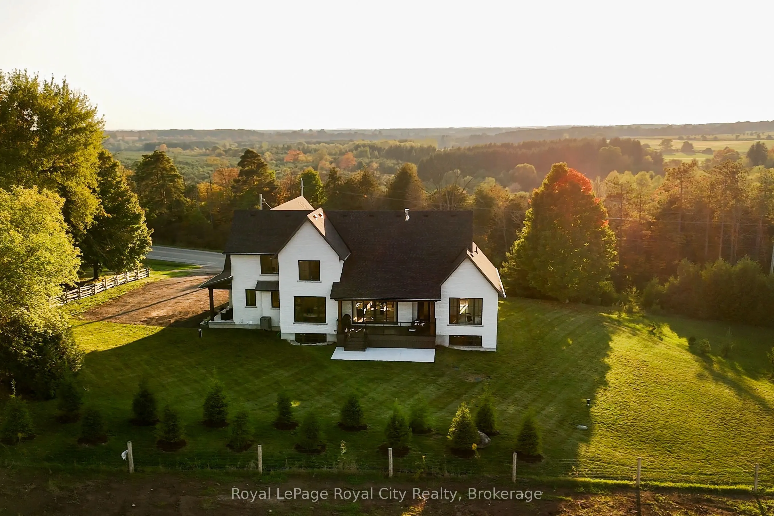 7221 Wellington 21 Road