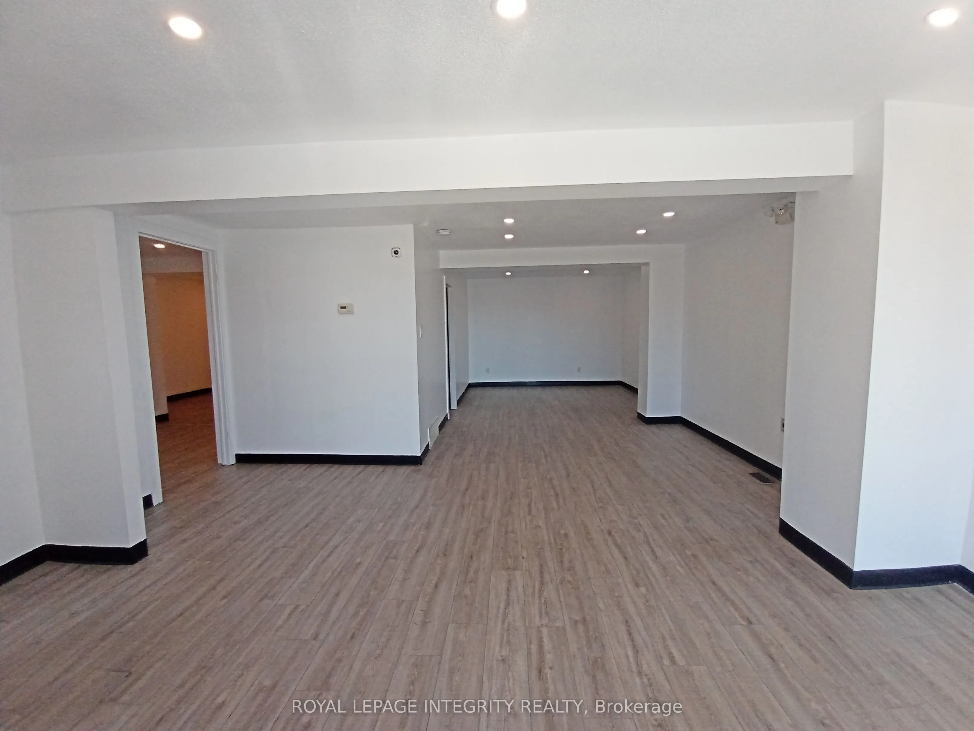 605 Center Street