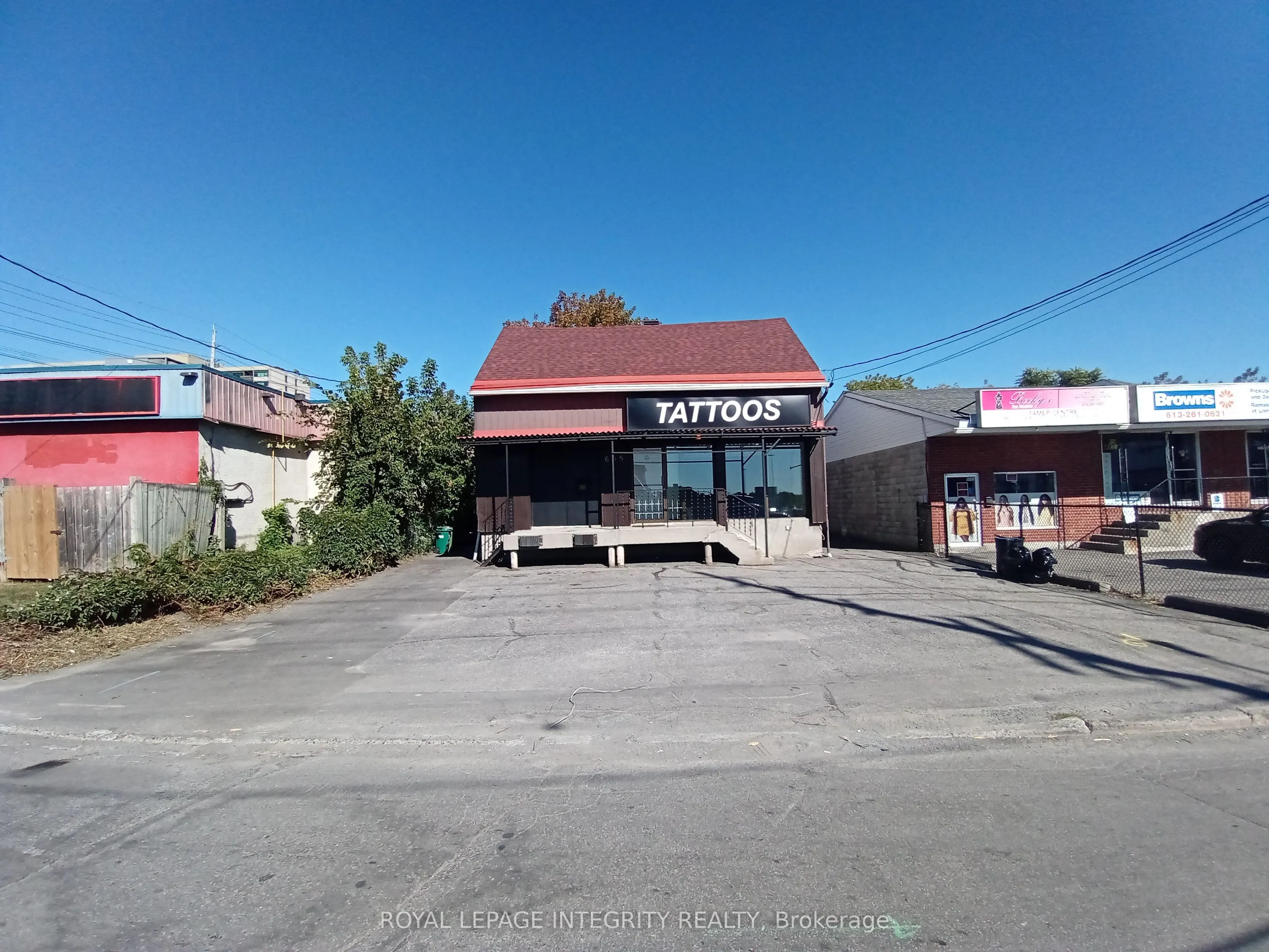 605 Center Street