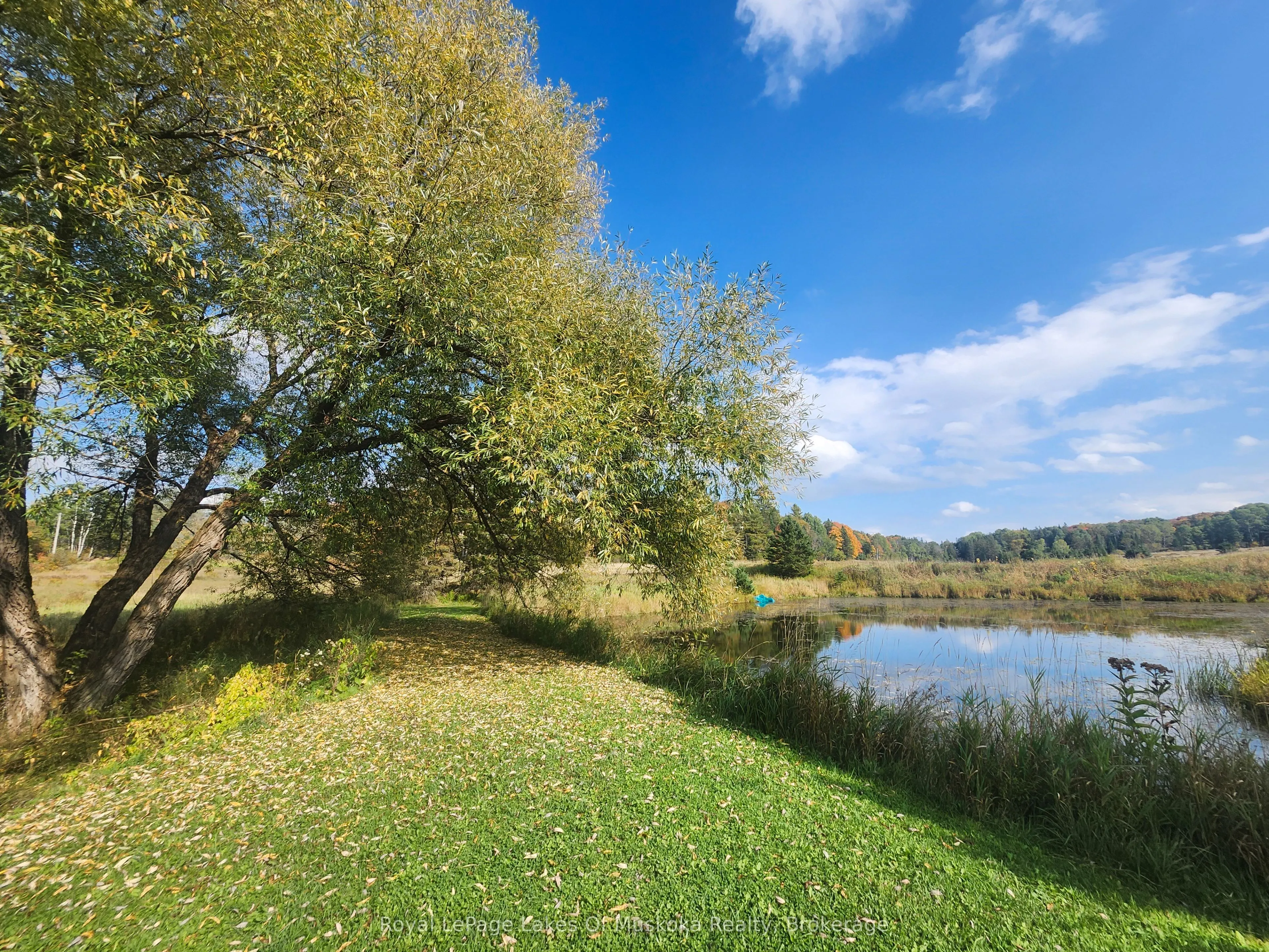 1524 Hekkla Road