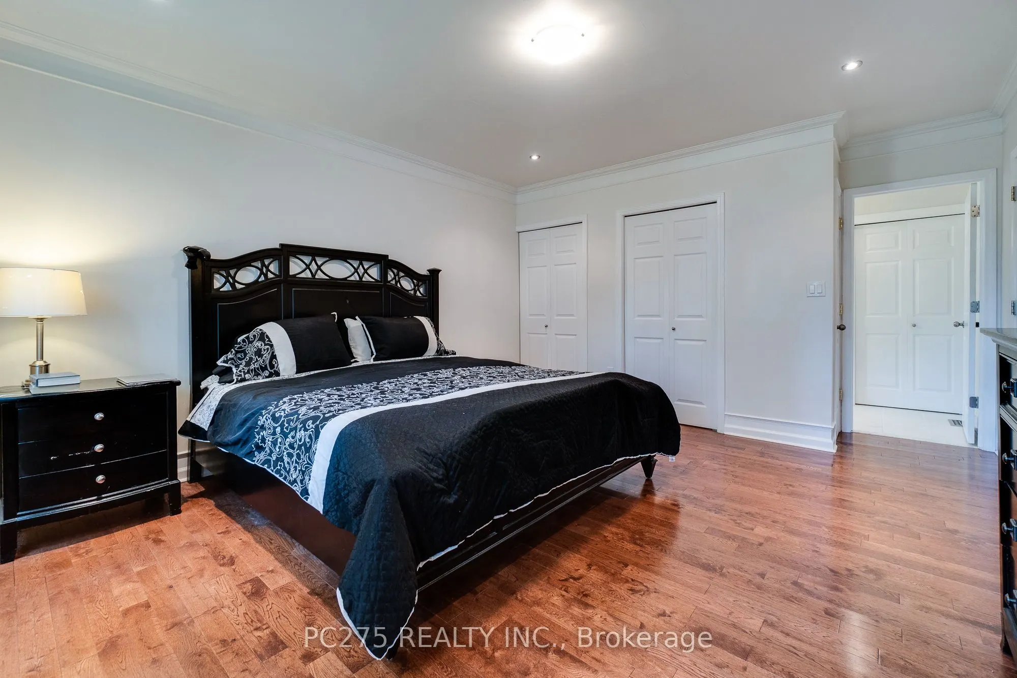 23 Mactavesh Crescent