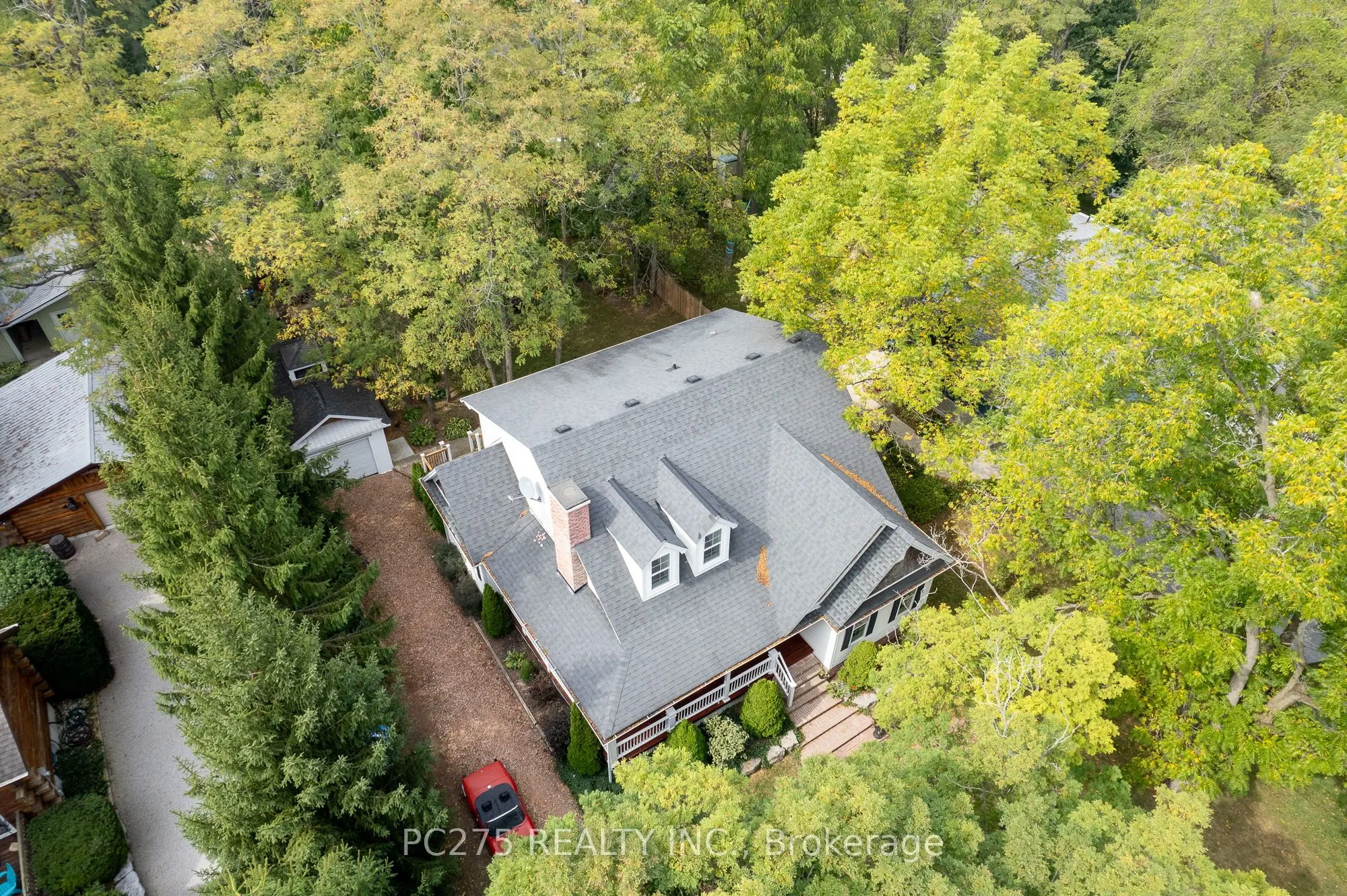 23 Mactavesh Crescent
