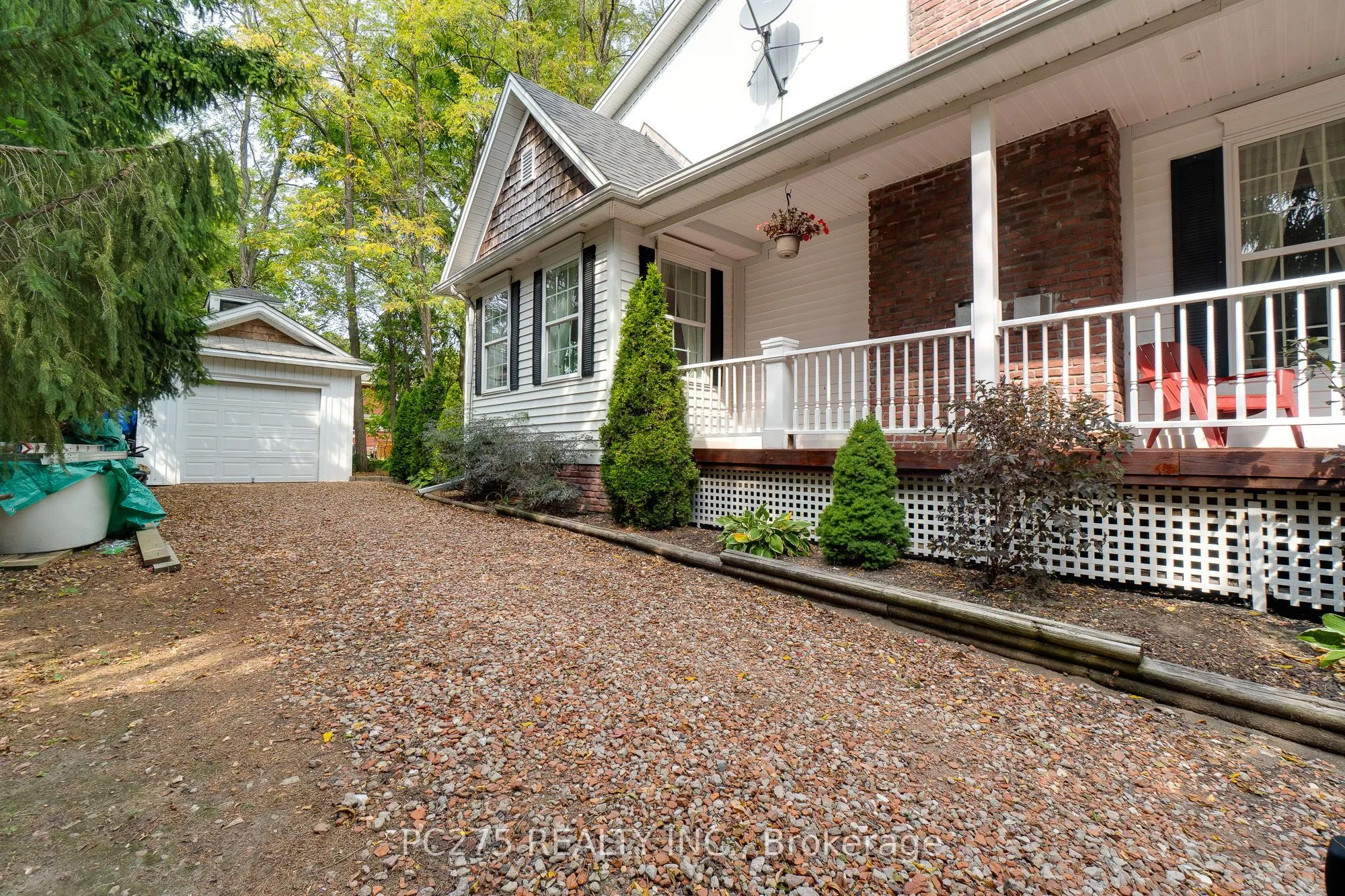 23 Mactavesh Crescent
