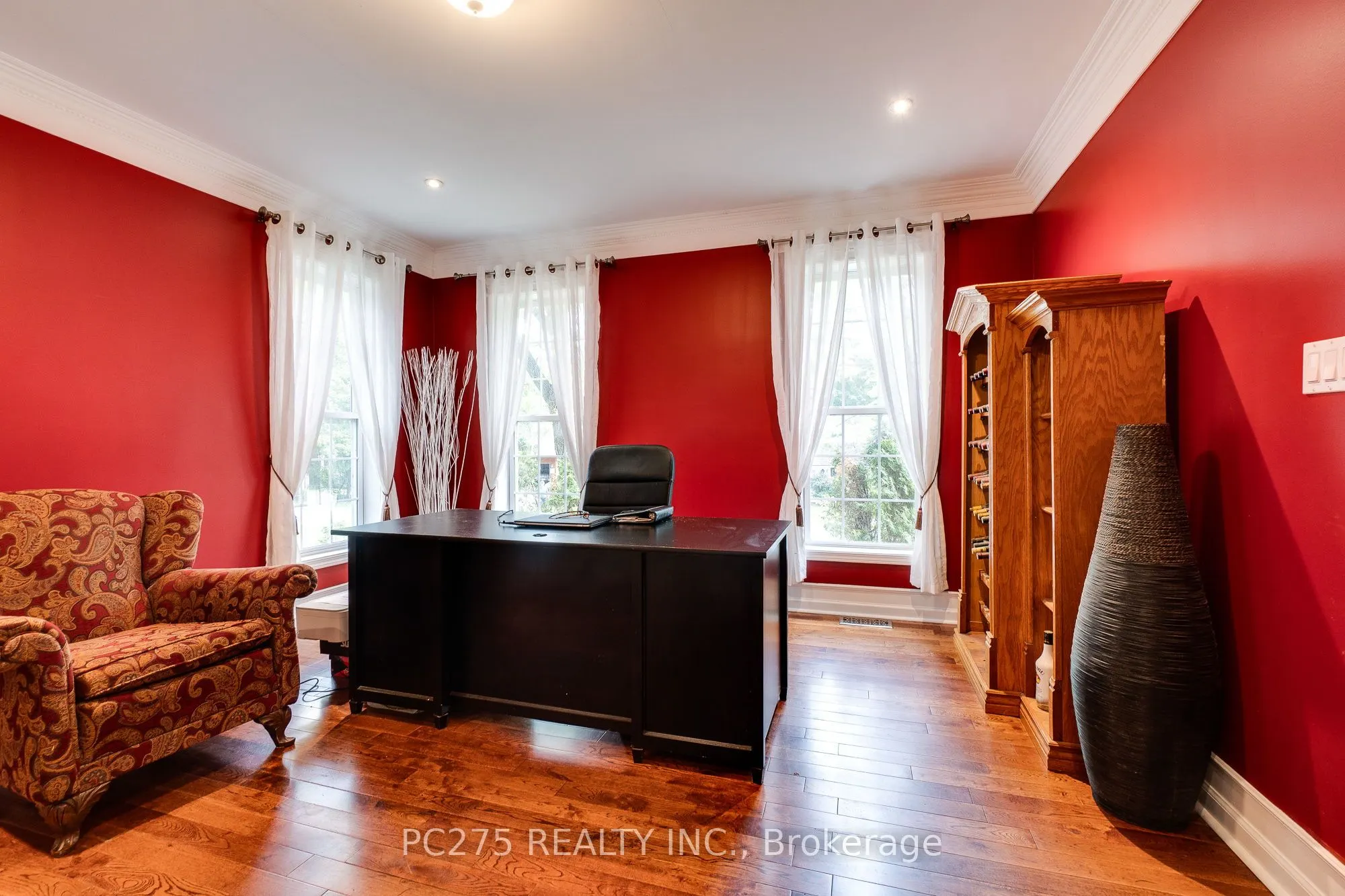 23 Mactavesh Crescent