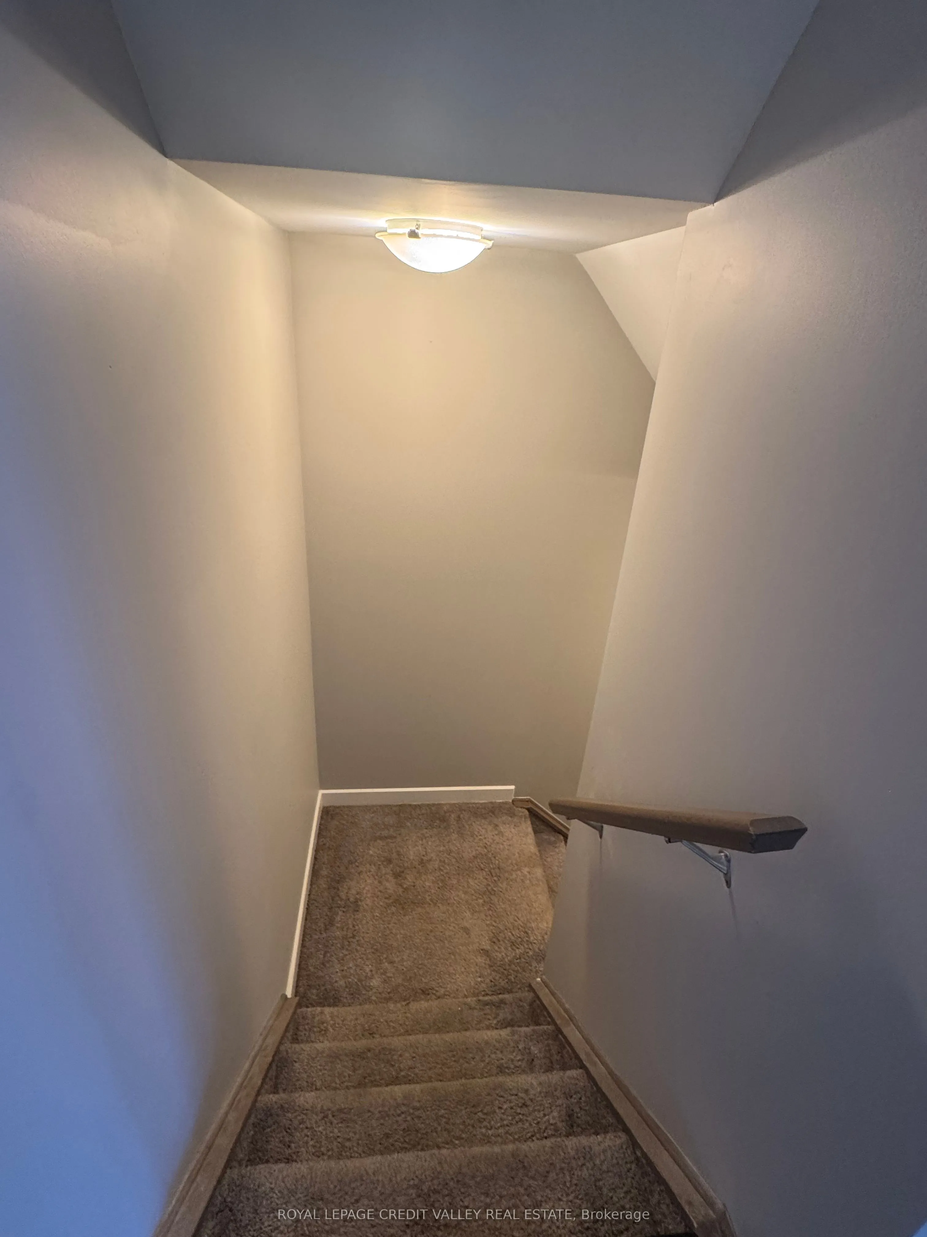 125 Denrich Avenue