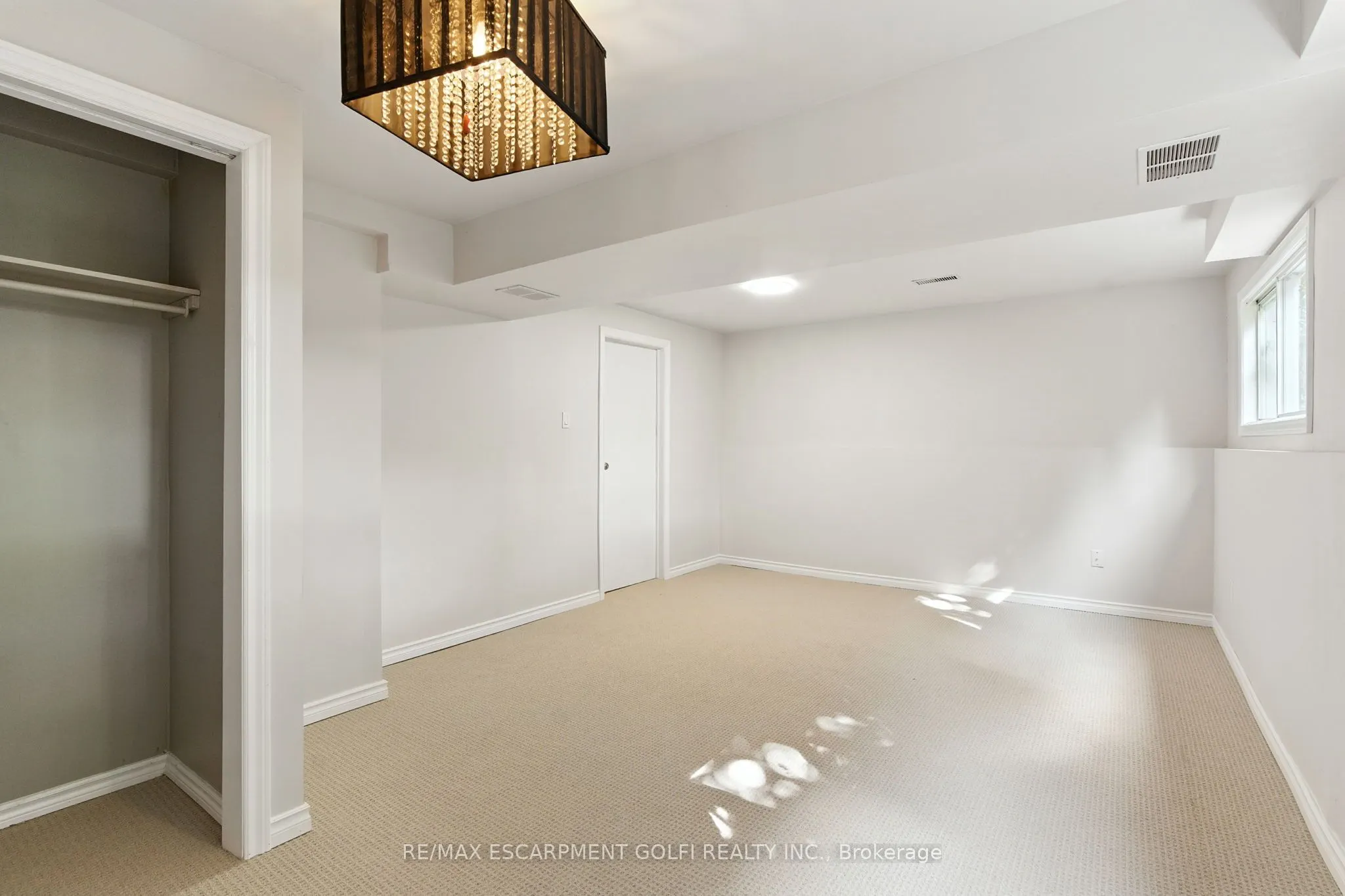 4928 HICKORY Lane