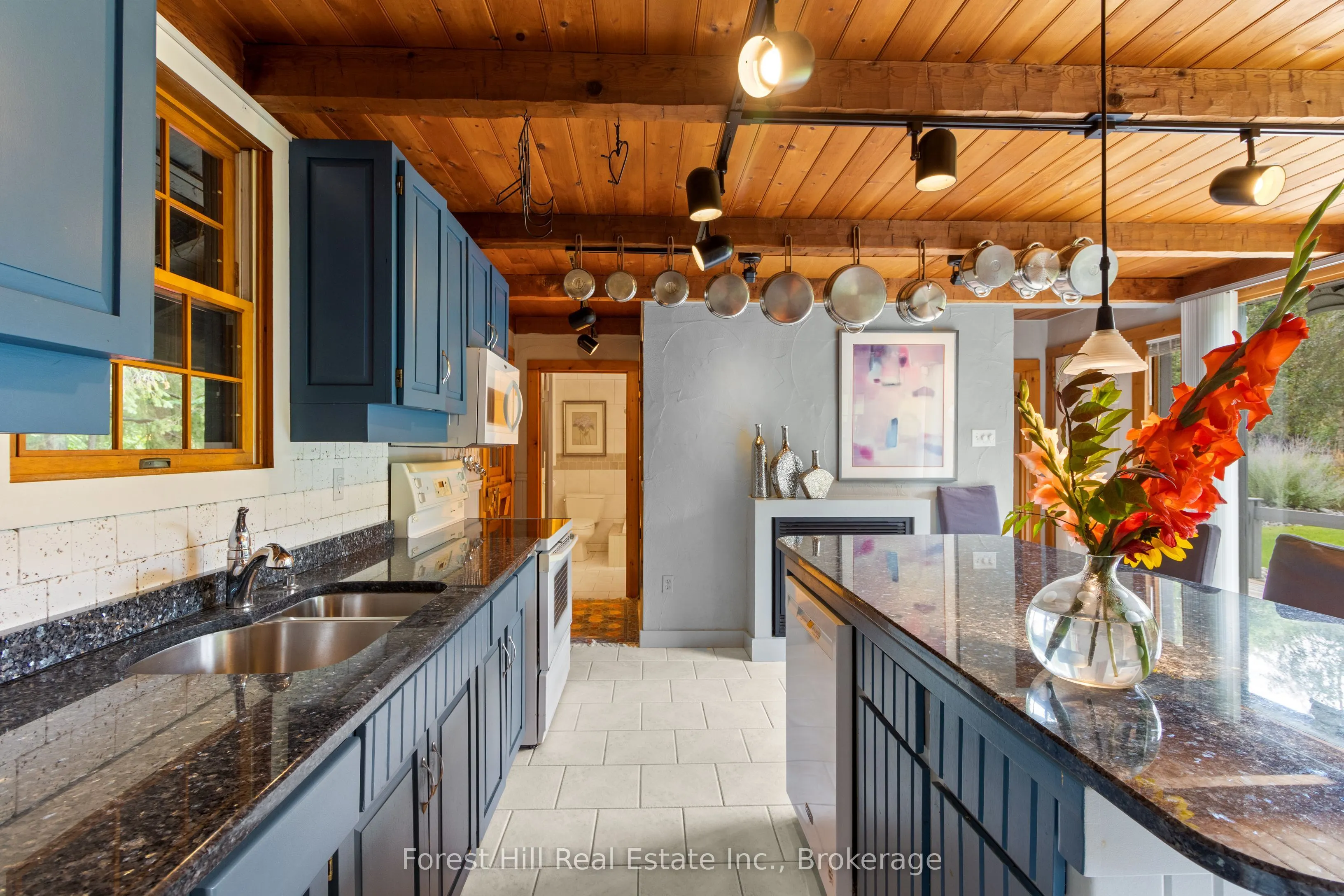 403288 Grey Road 4