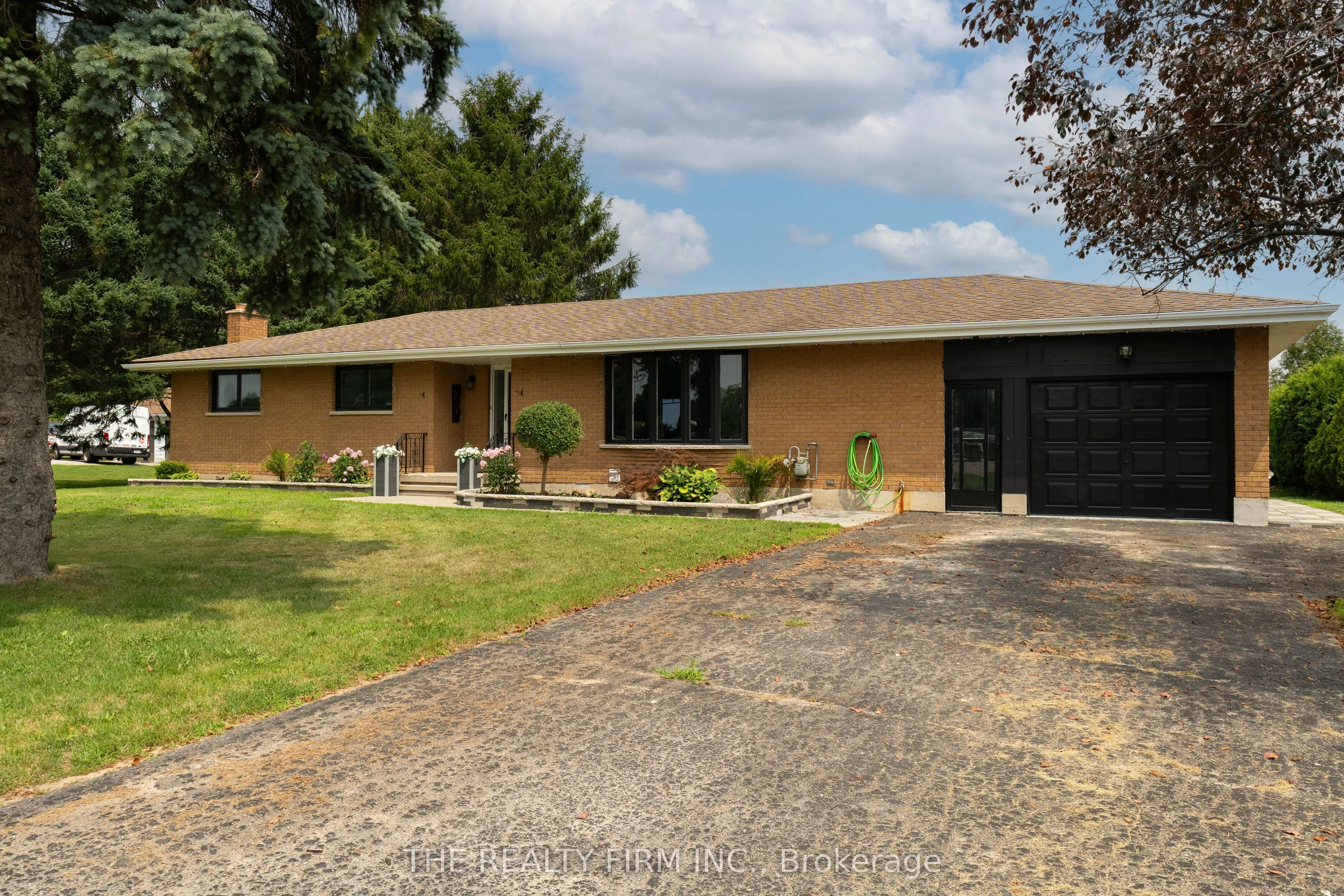 6898 Sunset Road