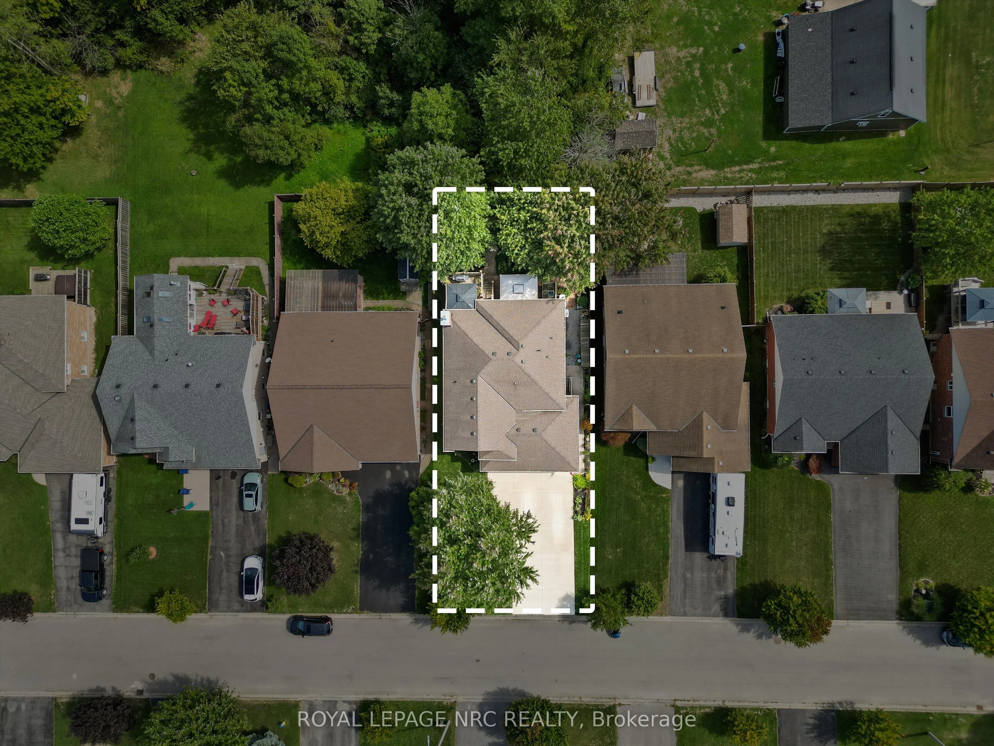 52 Thorold Avenue