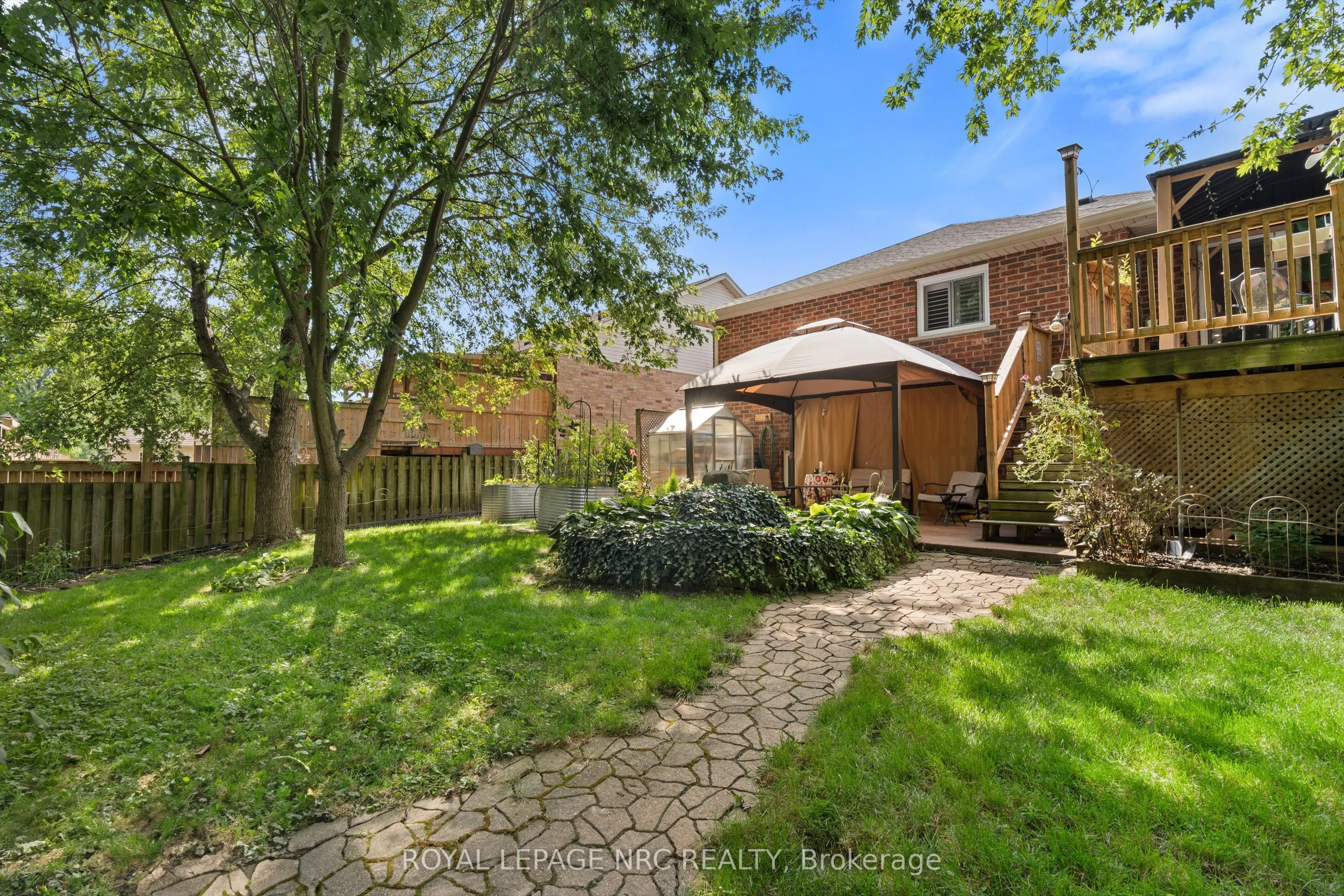 52 Thorold Avenue