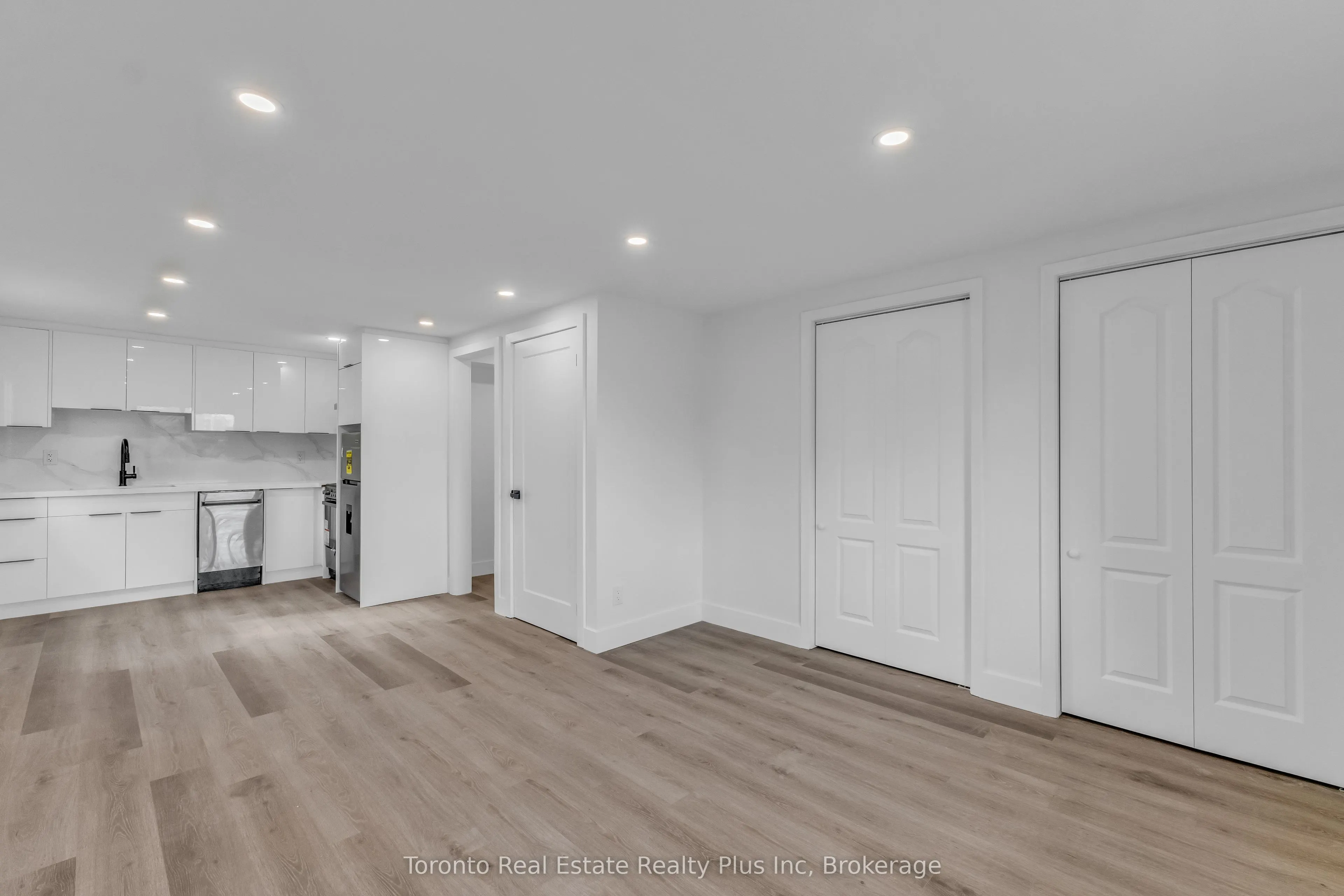 113 Green Road