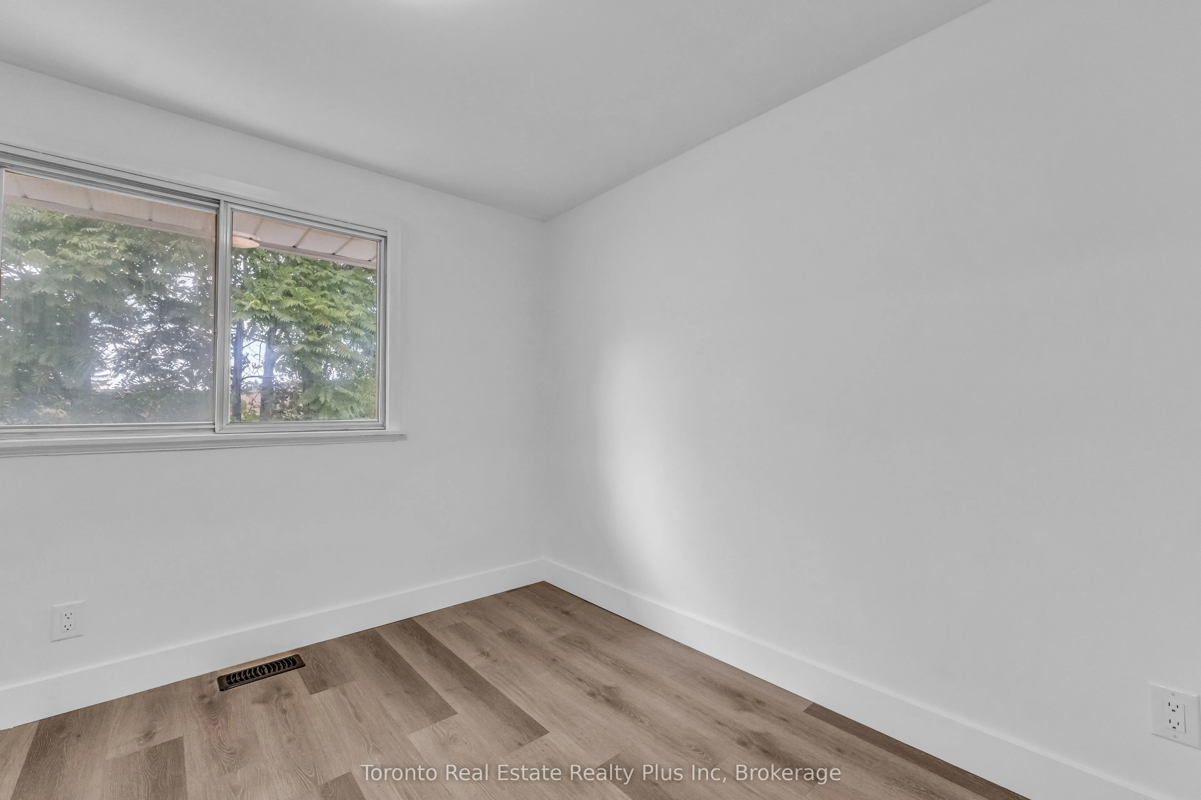 113 Green Road