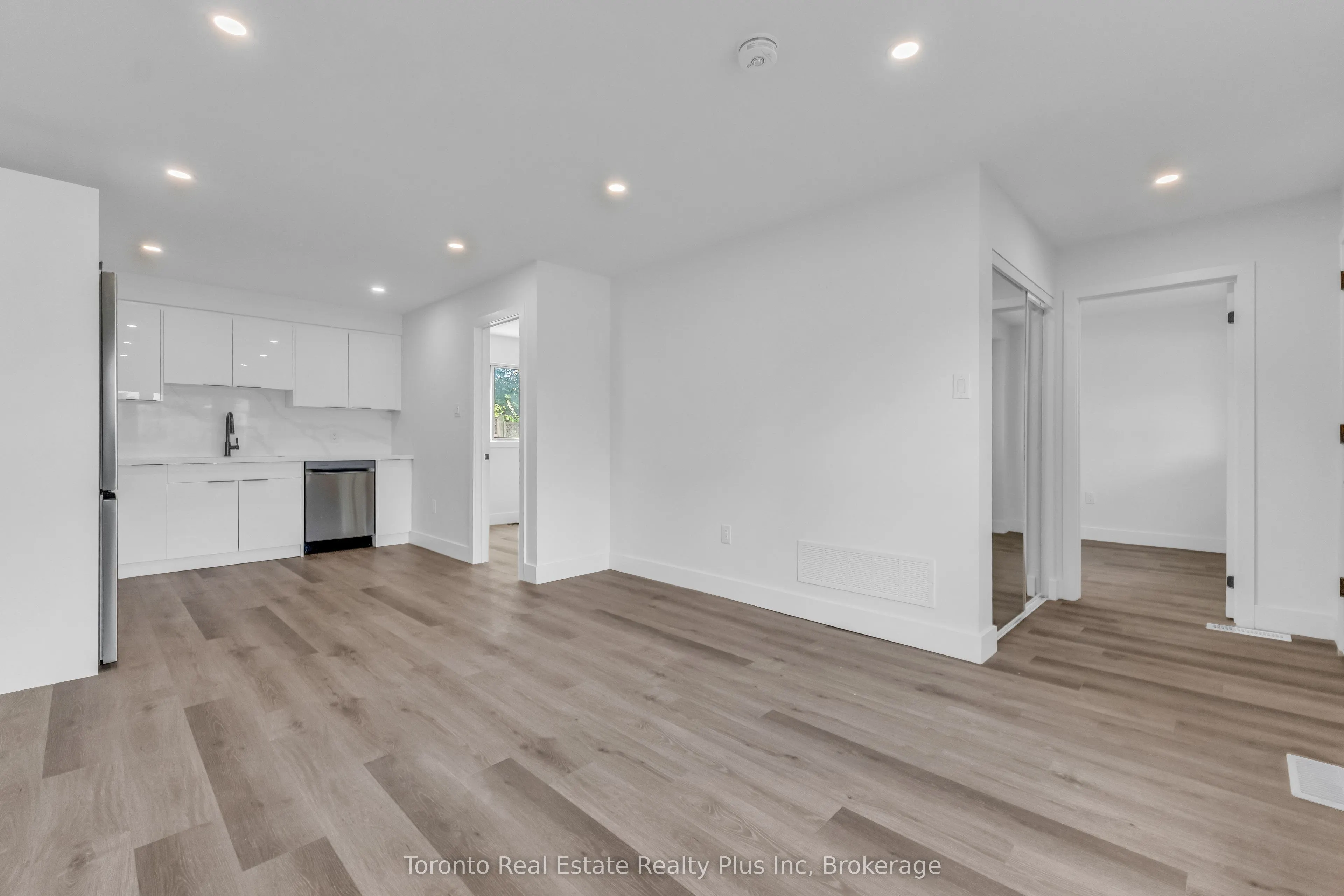 113 Green Road