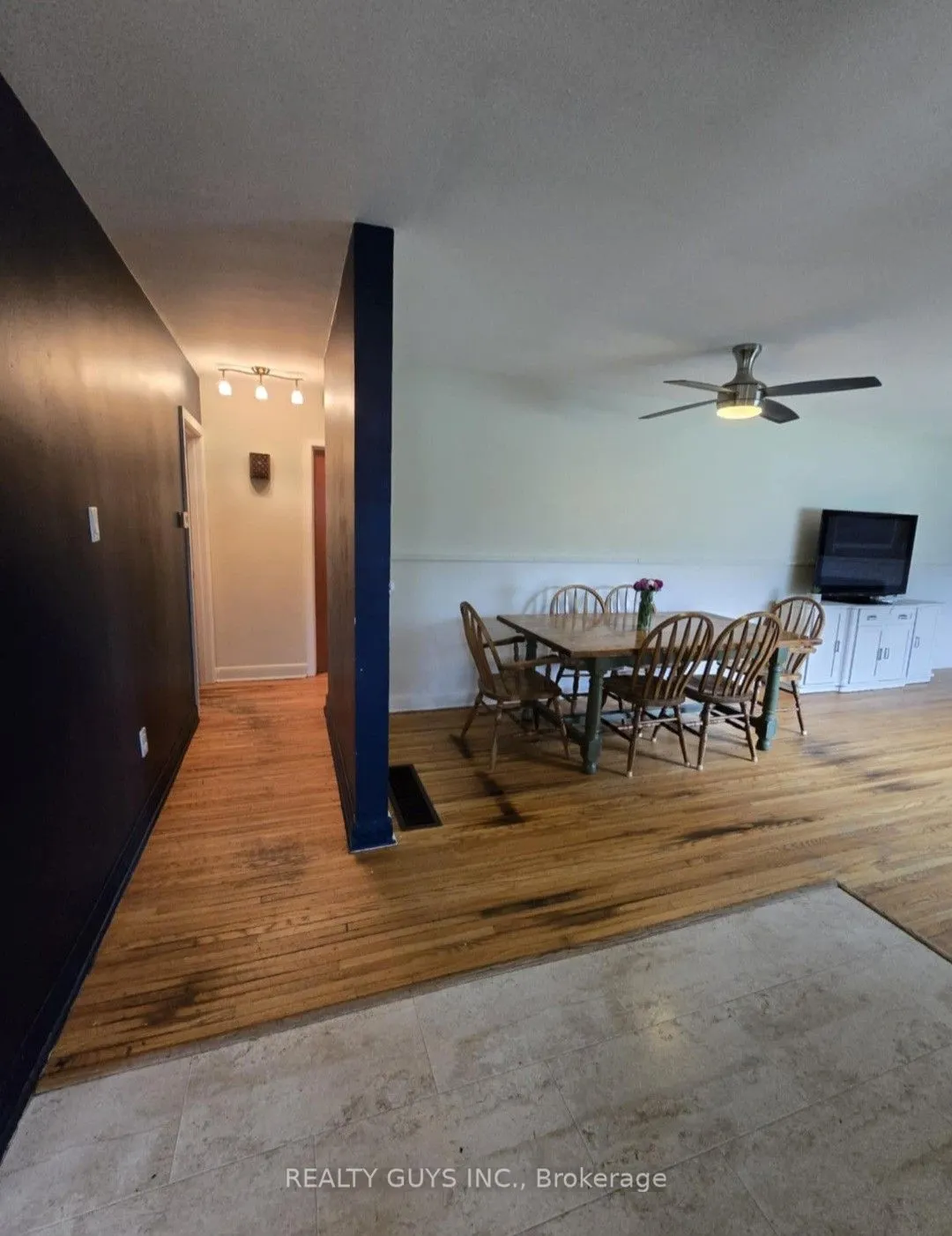 650 CRAWFORD Drive