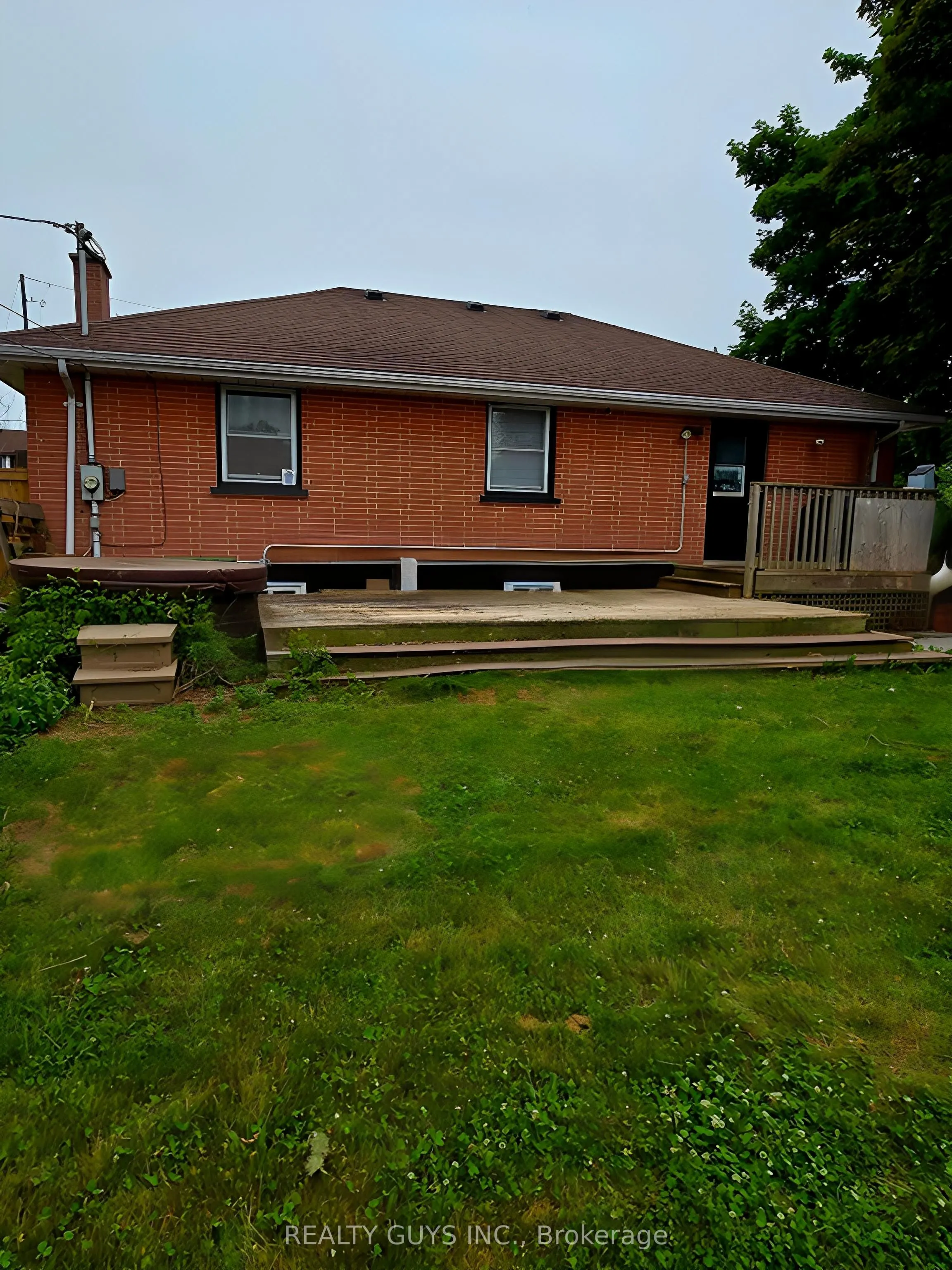 650 CRAWFORD Drive