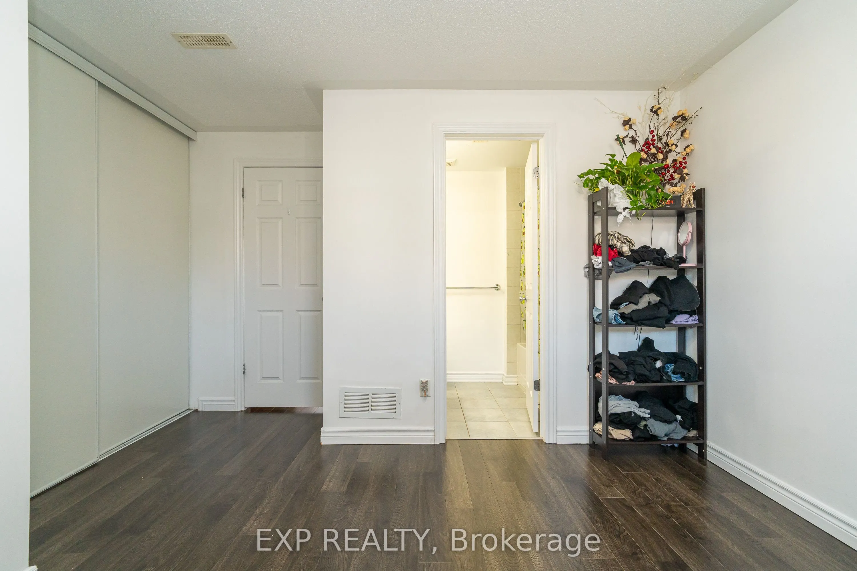 566 Chapman Mills Drive, #A