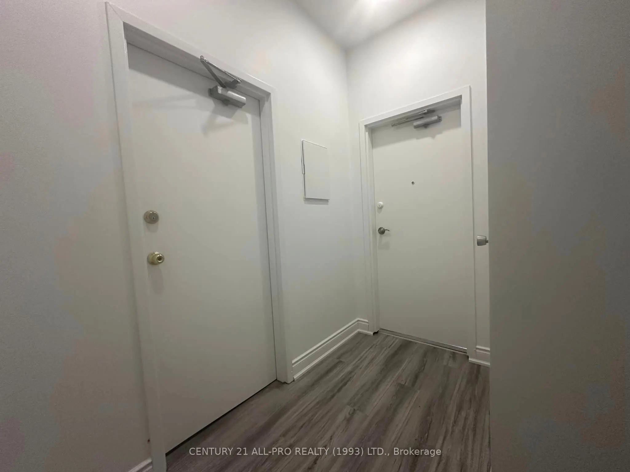 82 King Street W, #Unit 3