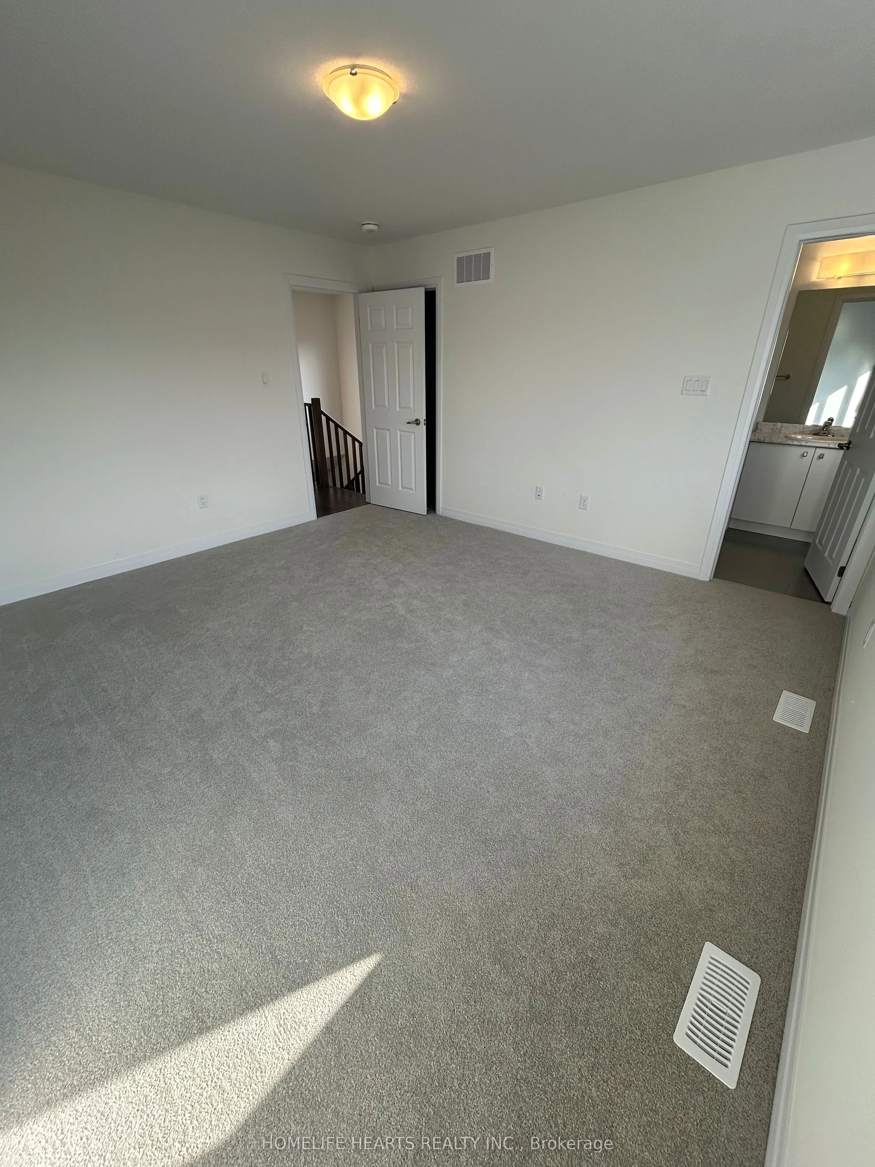 89 Brighton Lane
