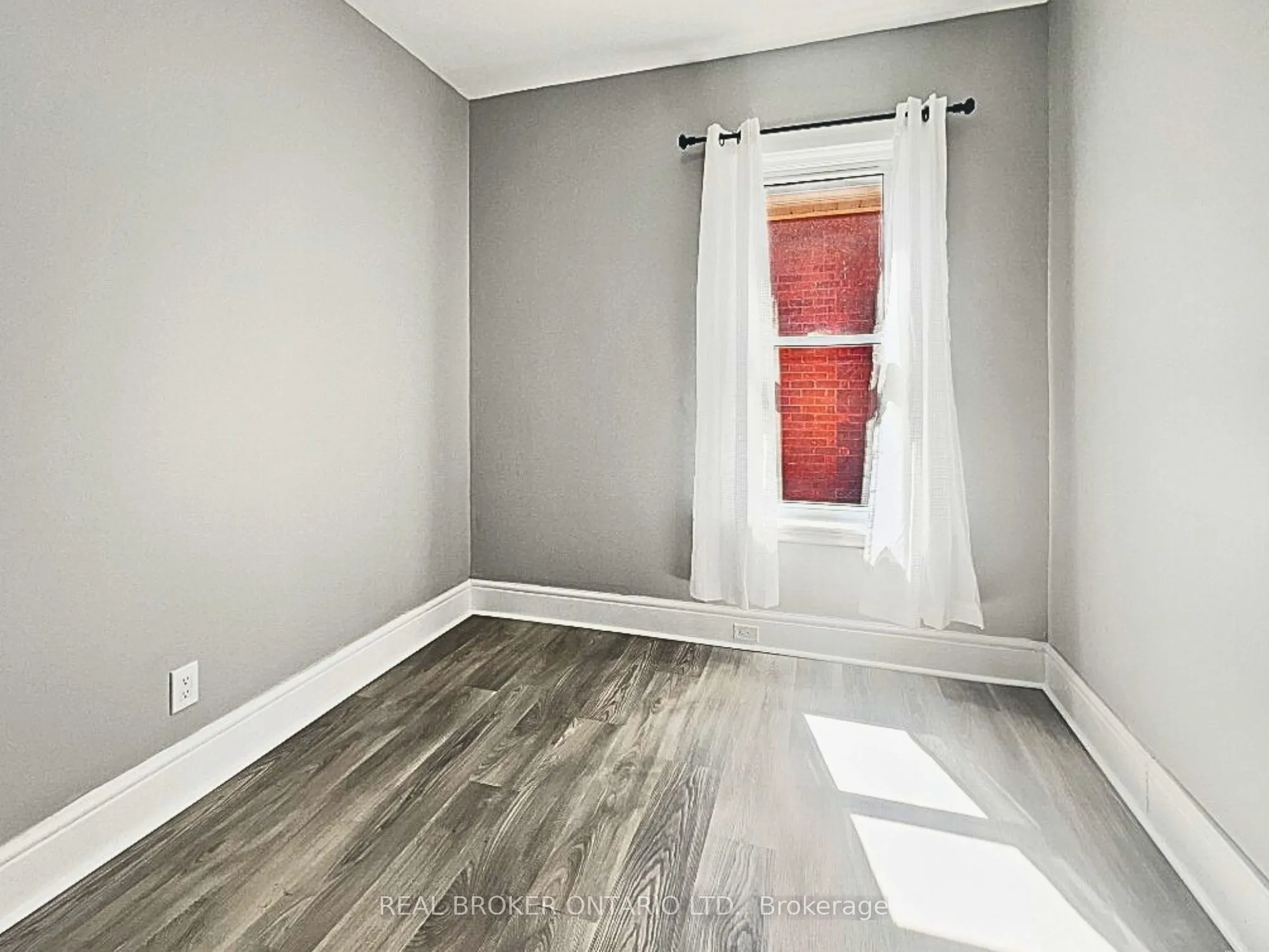 13 Salisbury Avenue
