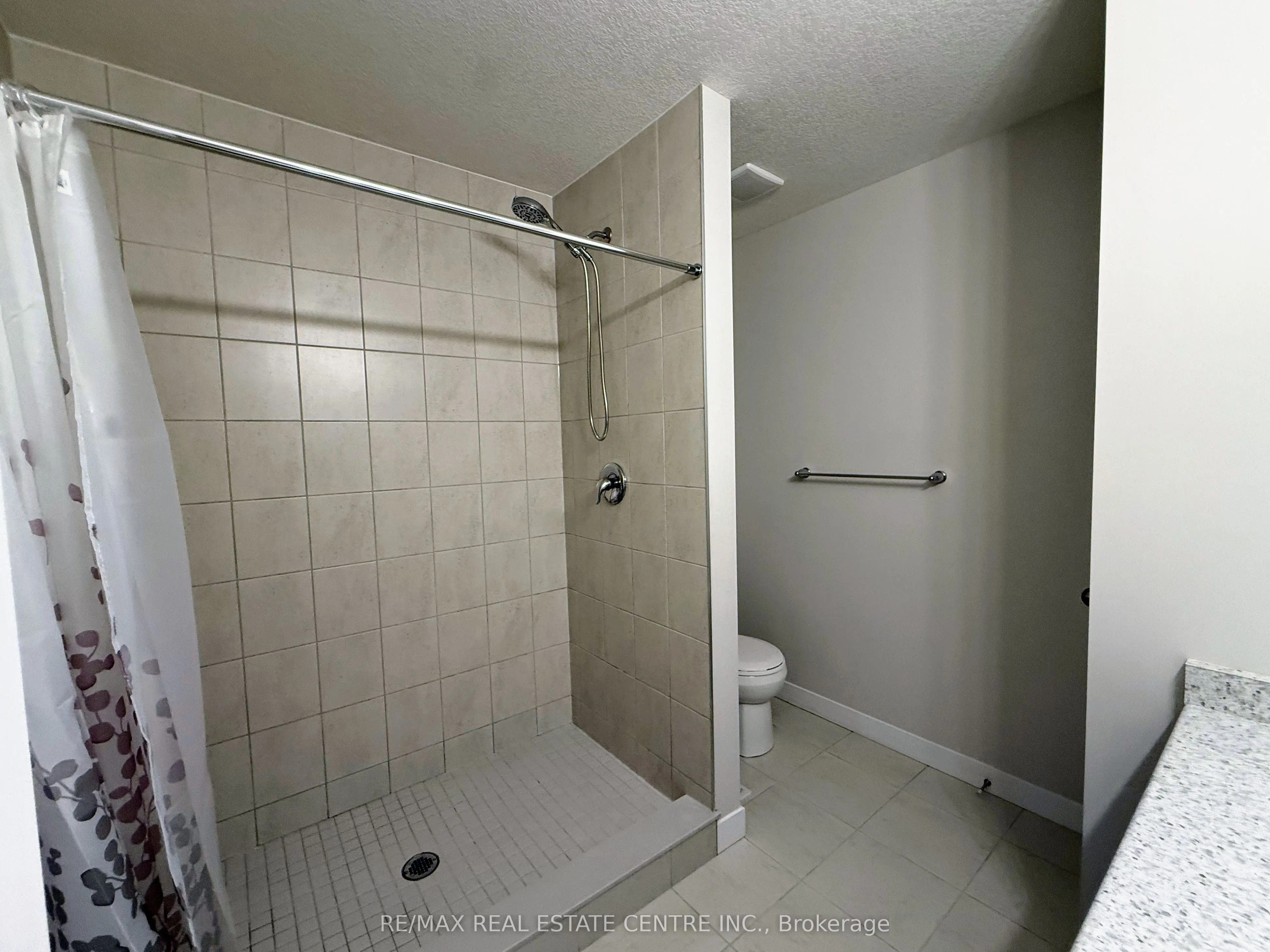 71 Wilkinson Avenue