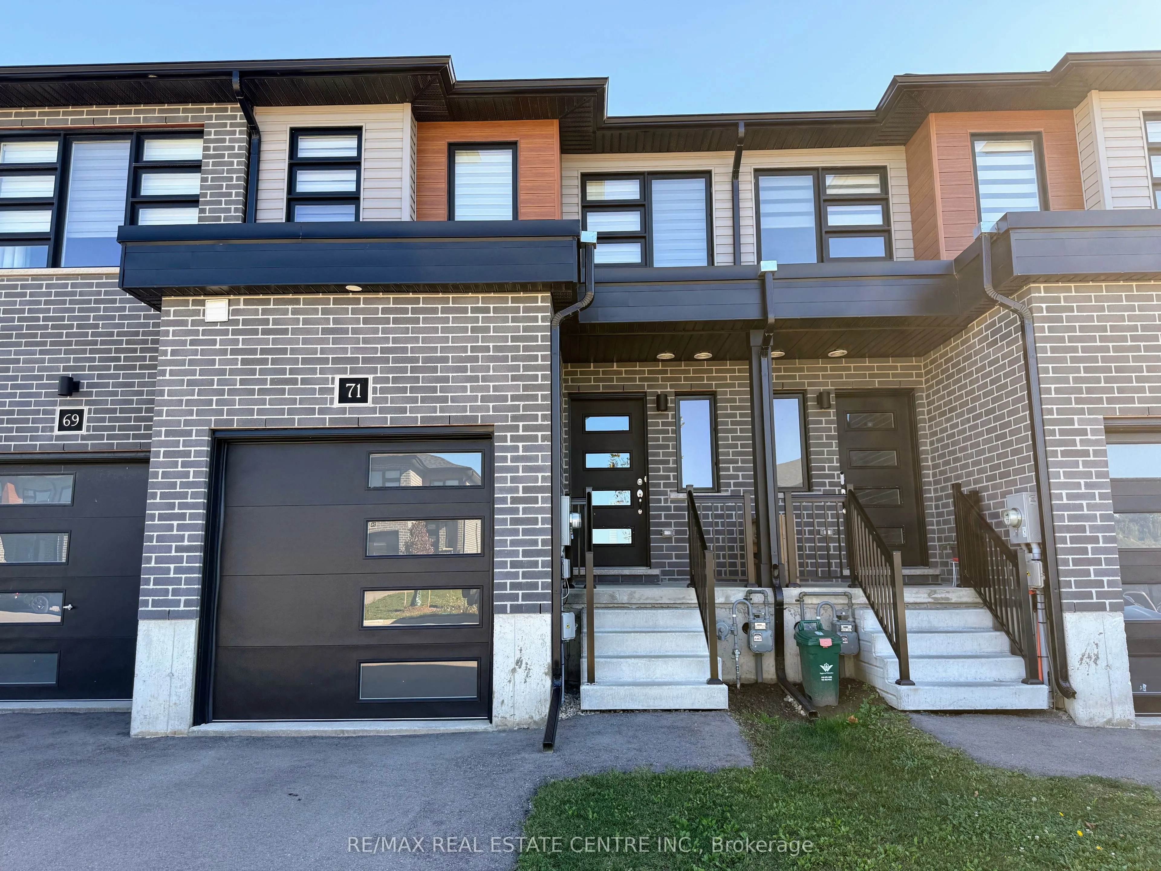71 Wilkinson Avenue