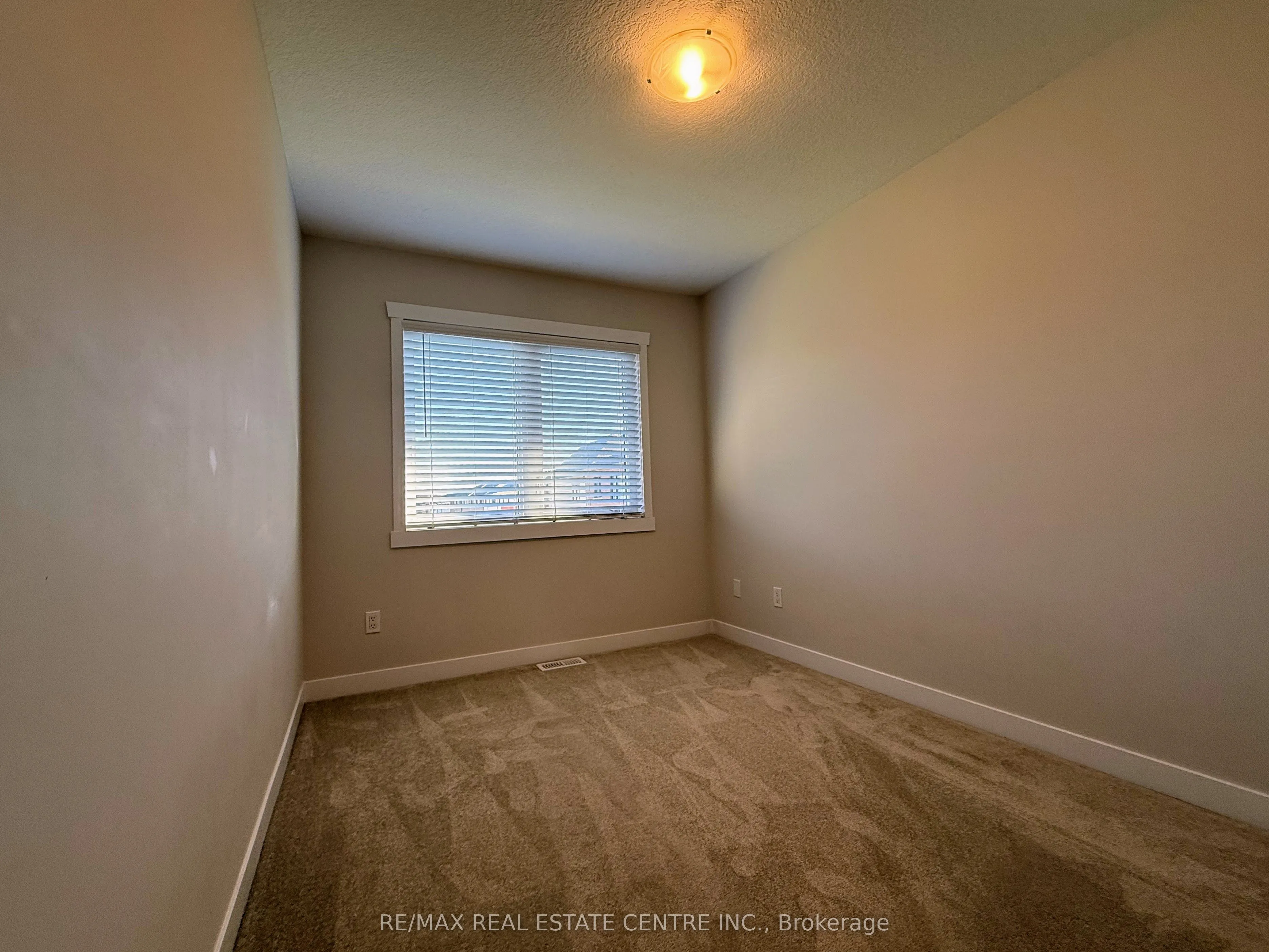 71 Wilkinson Avenue