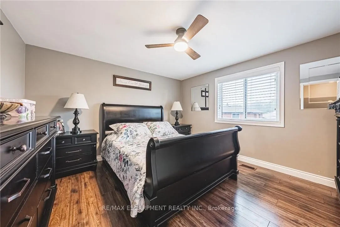 477 Queen Victoria Drive