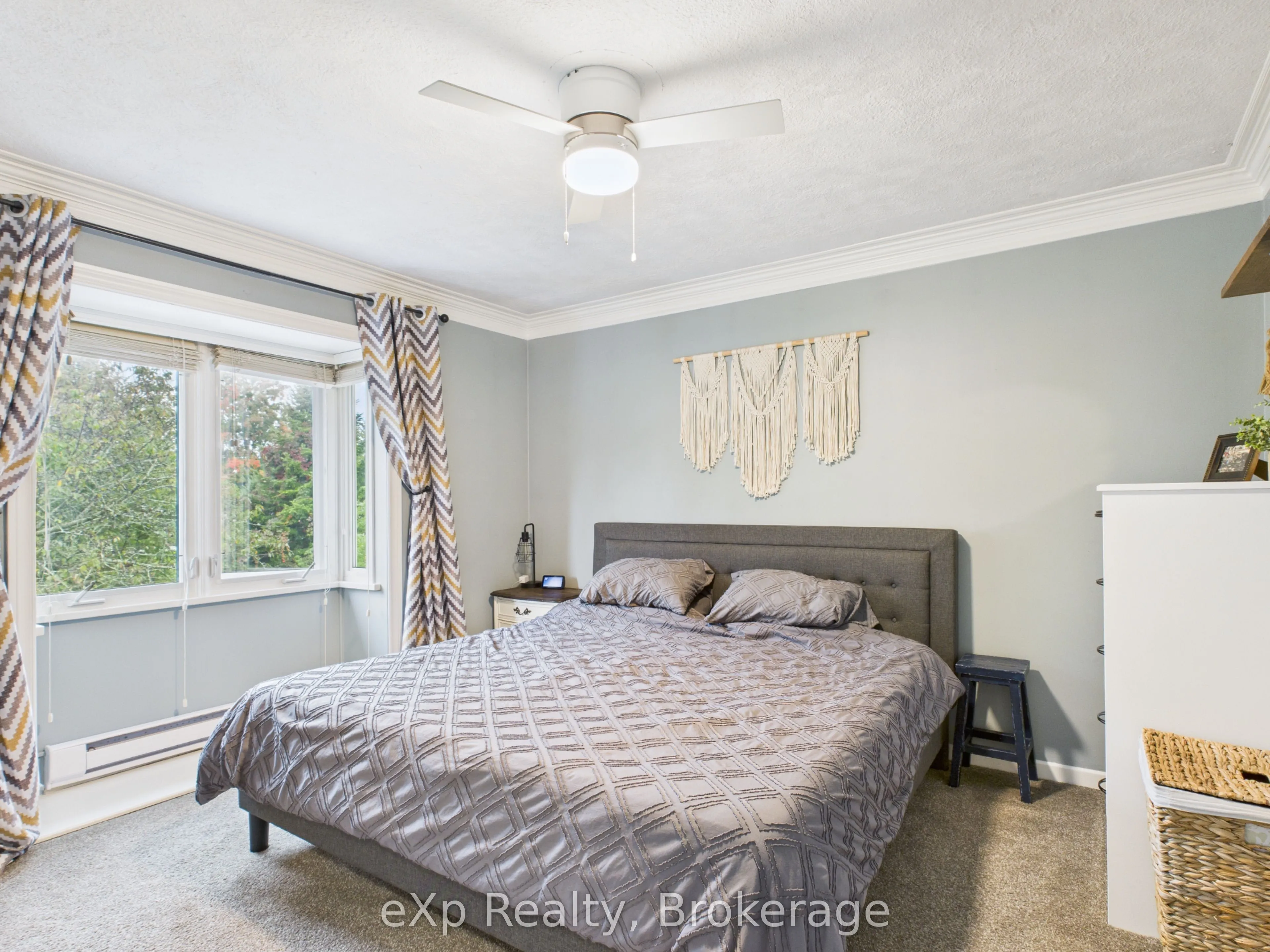 470 Williamsburg Street