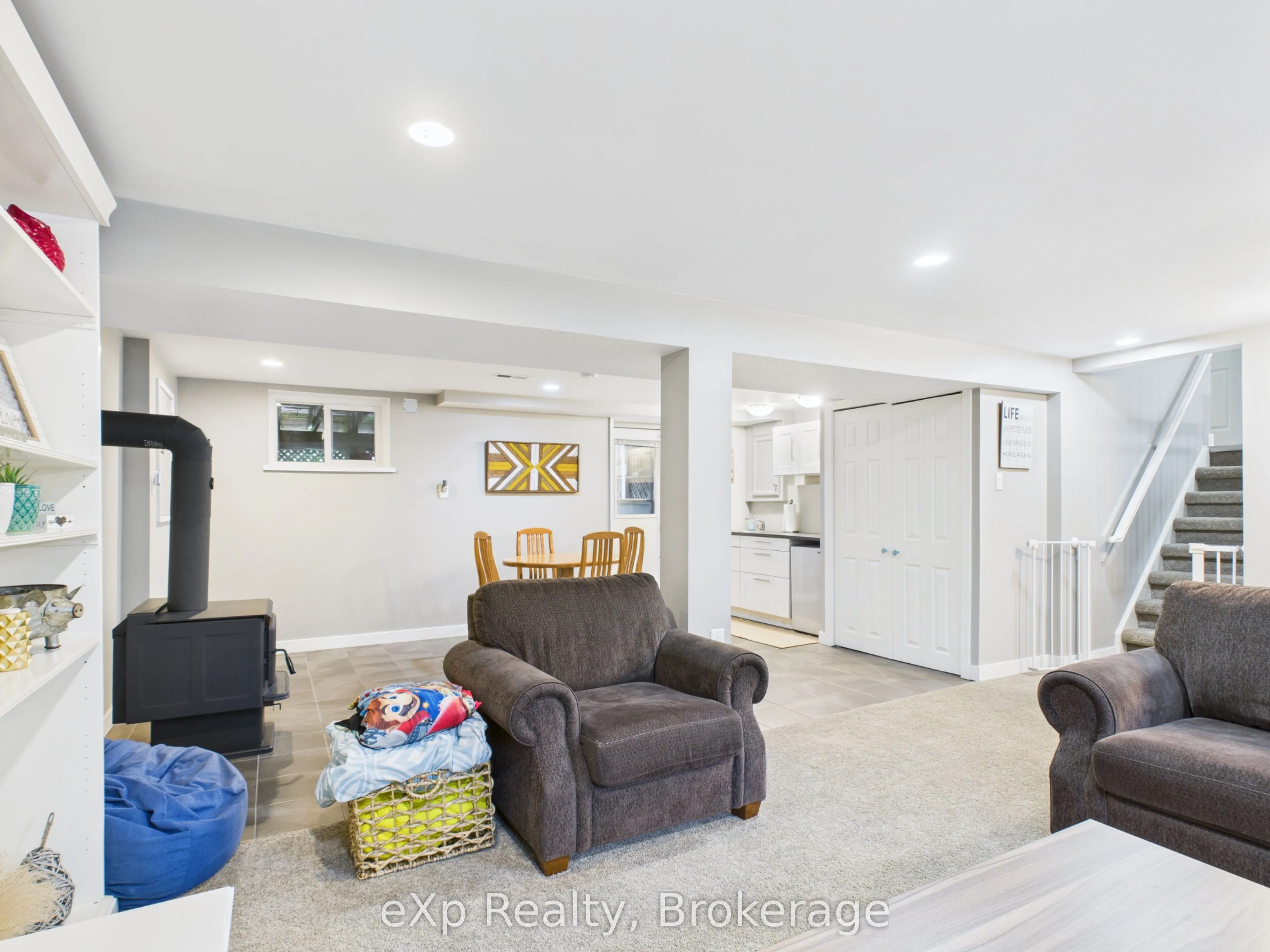 470 Williamsburg Street