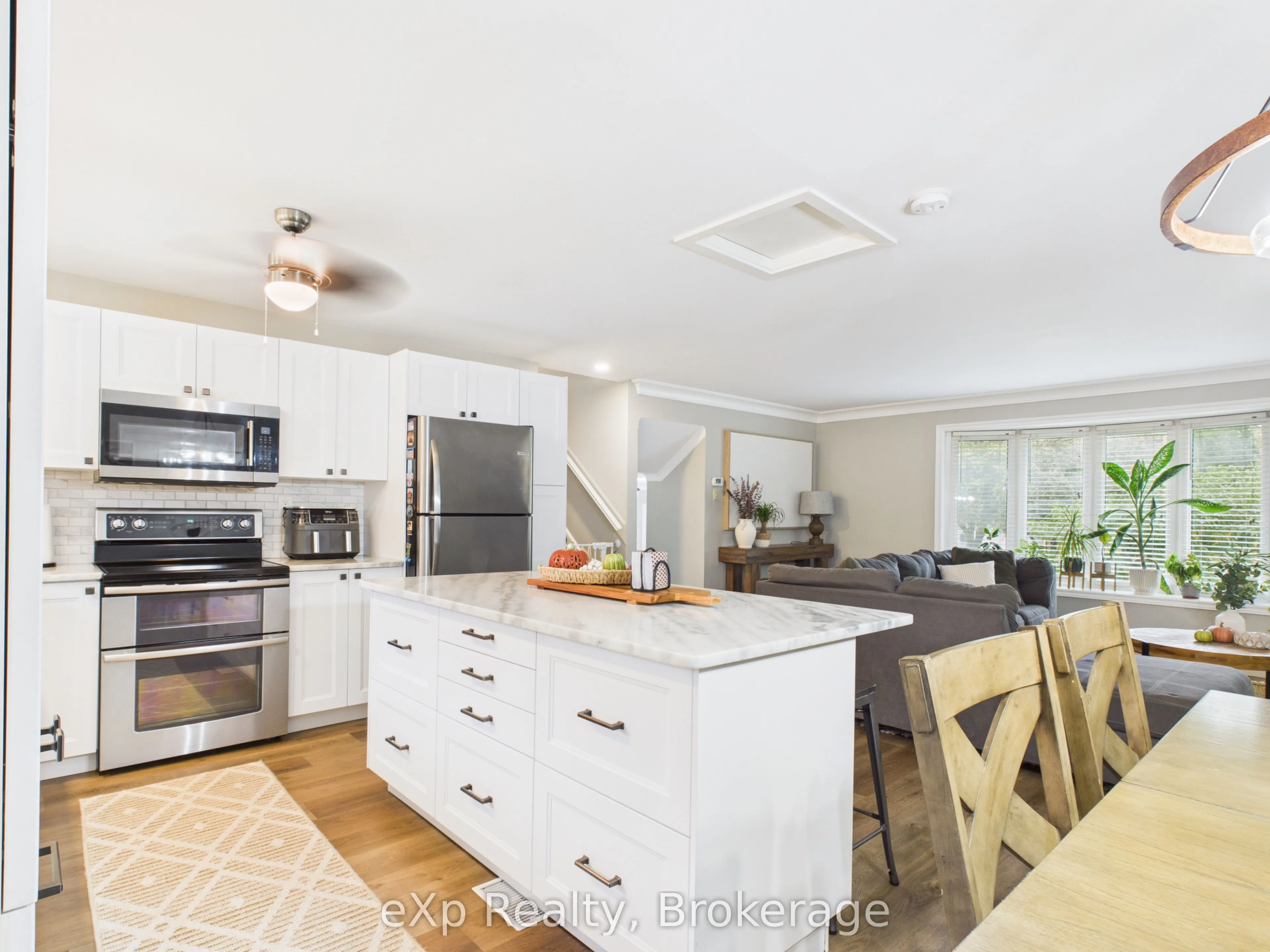 470 Williamsburg Street