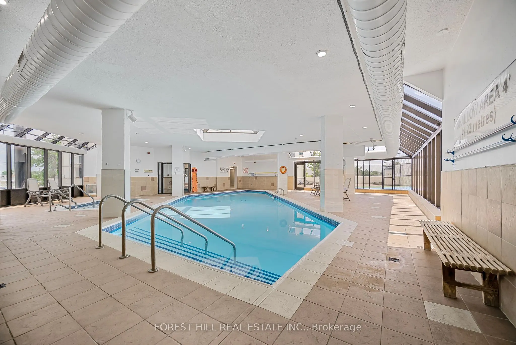 323 Colborne Street, #905