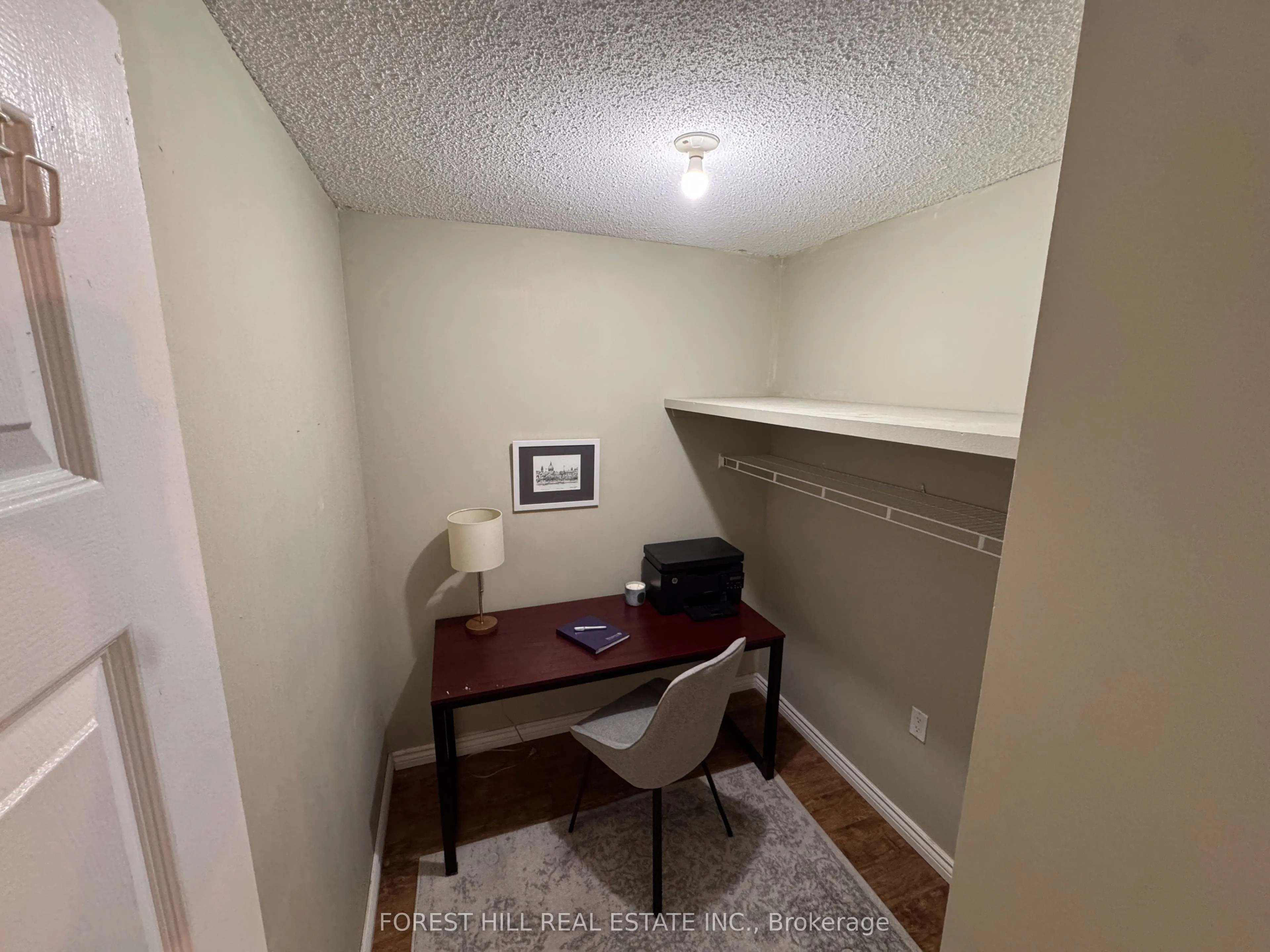 323 Colborne Street, #905