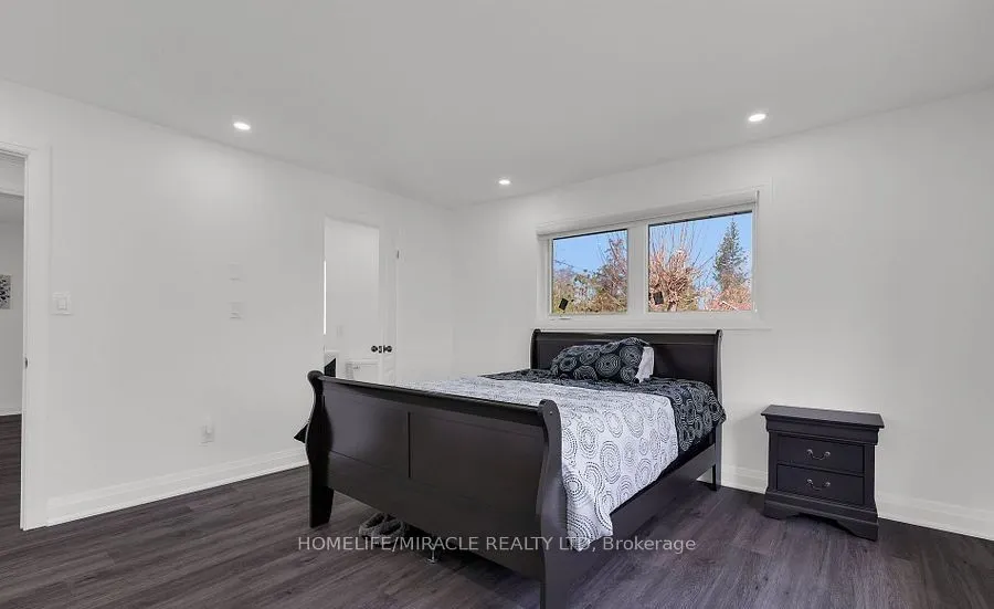 3035 Niagara Parkway
