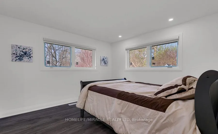 3035 Niagara Parkway