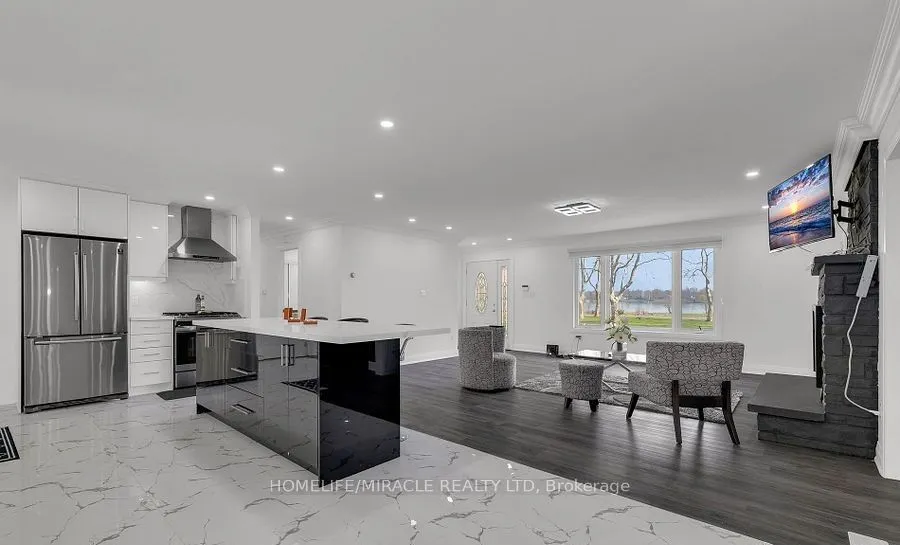 3035 Niagara Parkway
