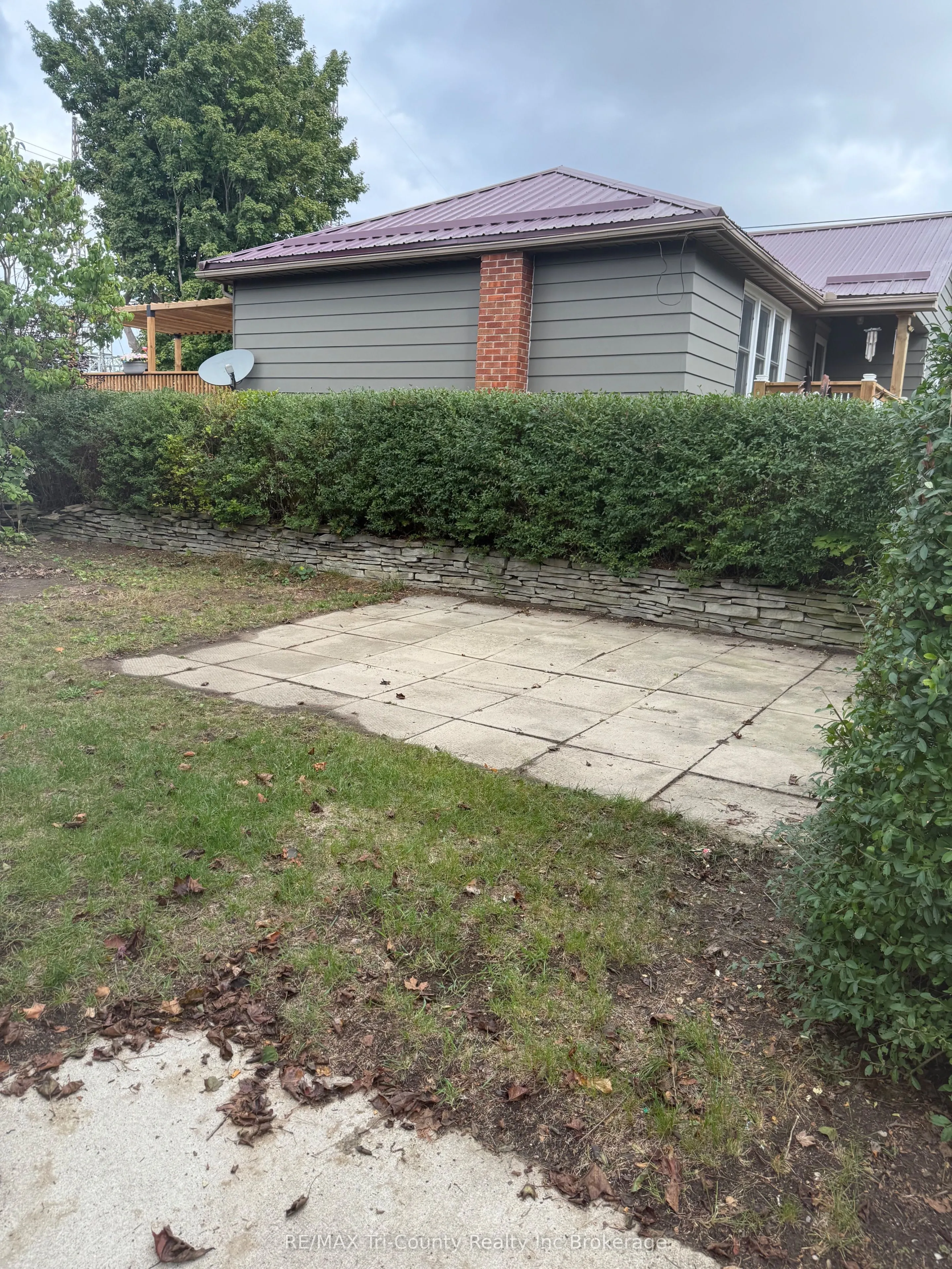 2 Joseph Street