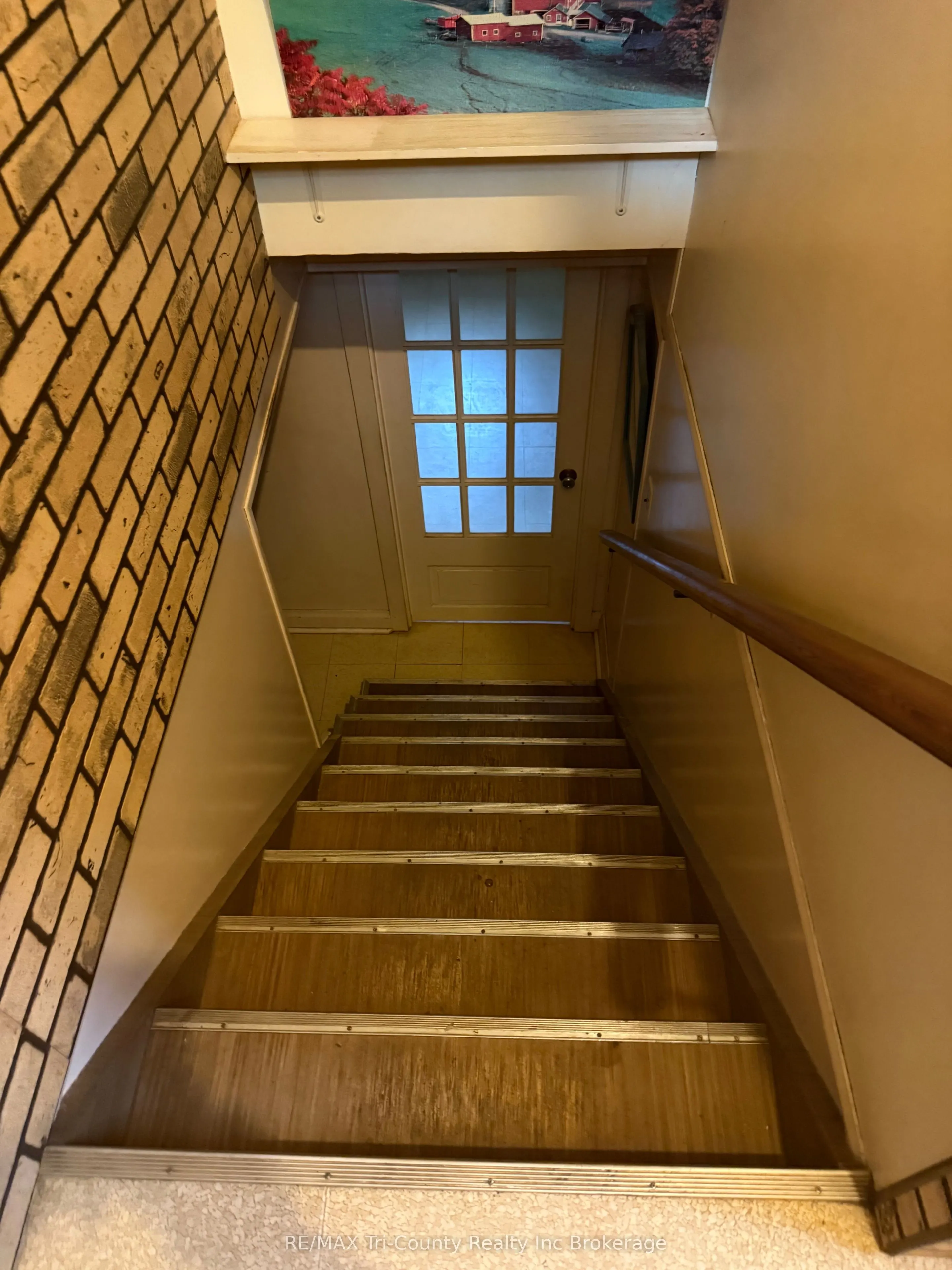 2 Joseph Street