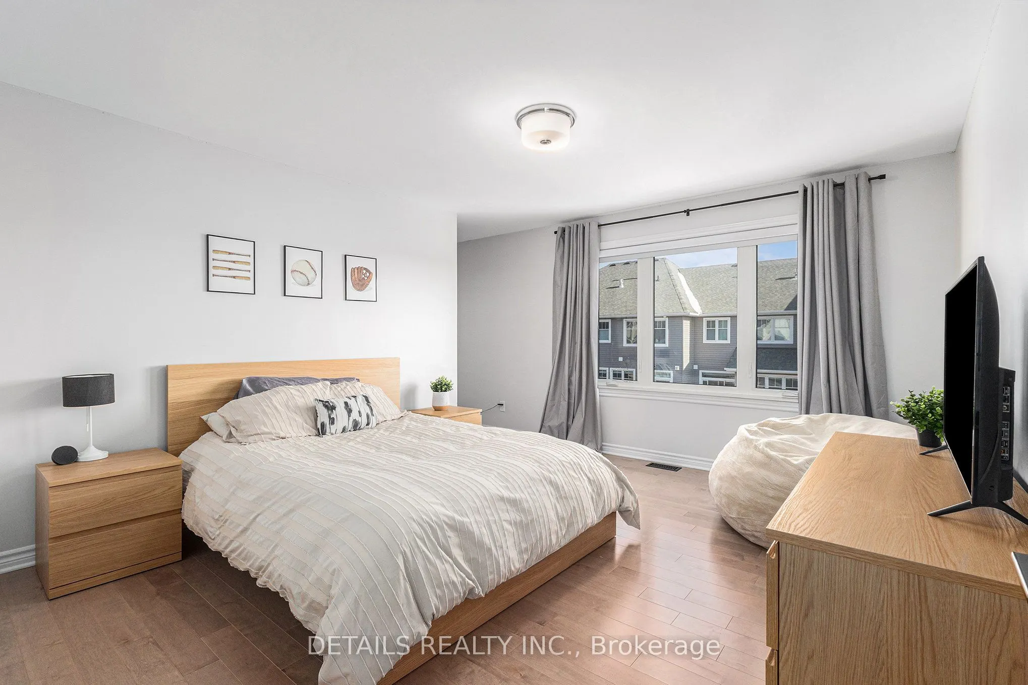 480 Famille Laporte Avenue S