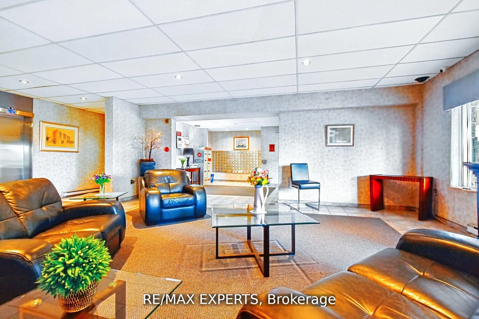 8591 Riverside Drive E, #410