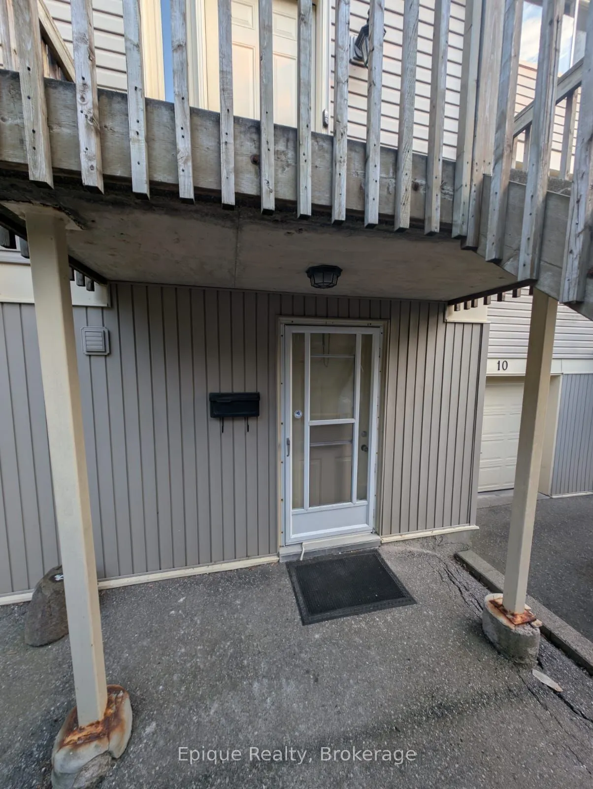 30 Green Valley Drive, #9
