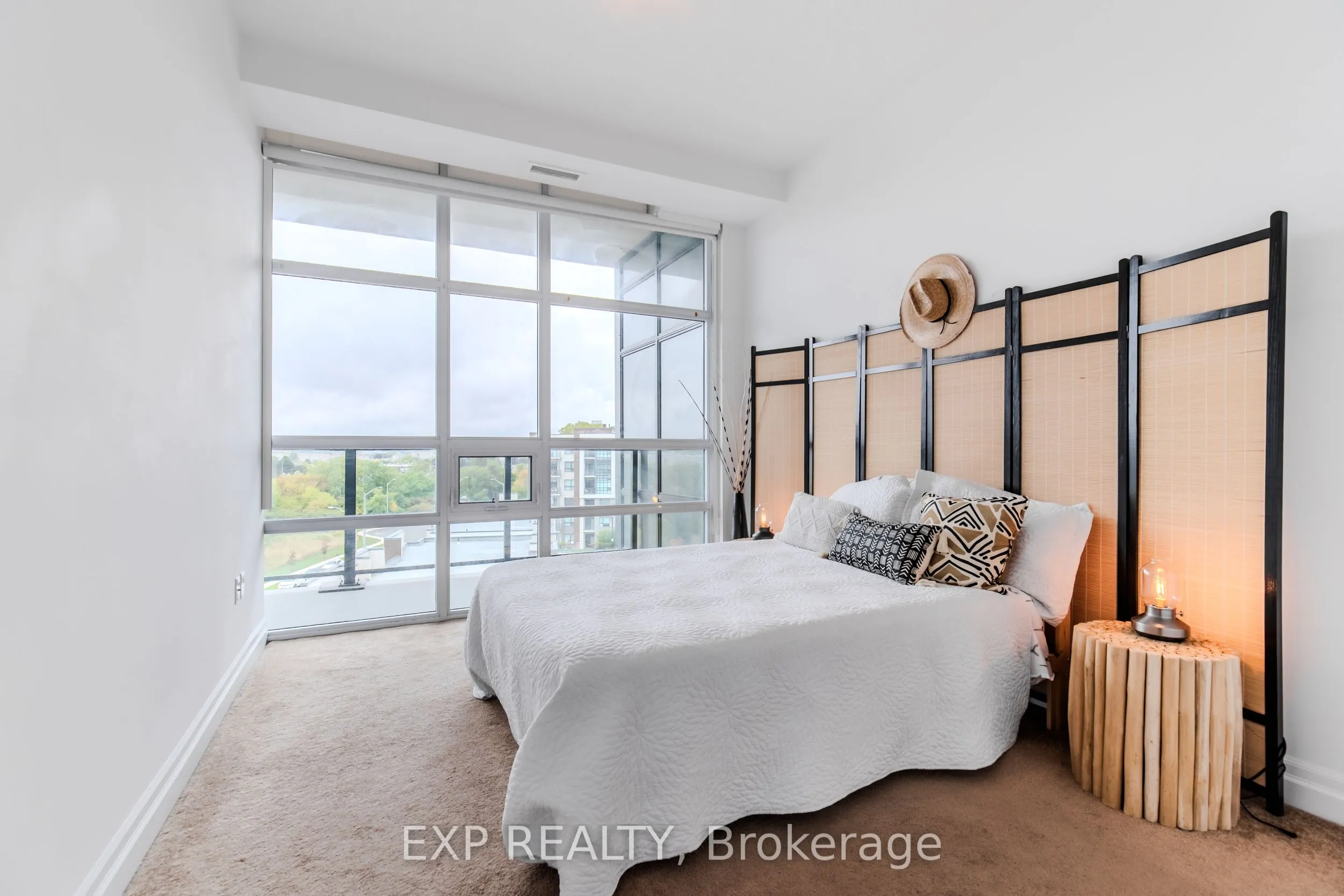 101 Shoreview Place, #620