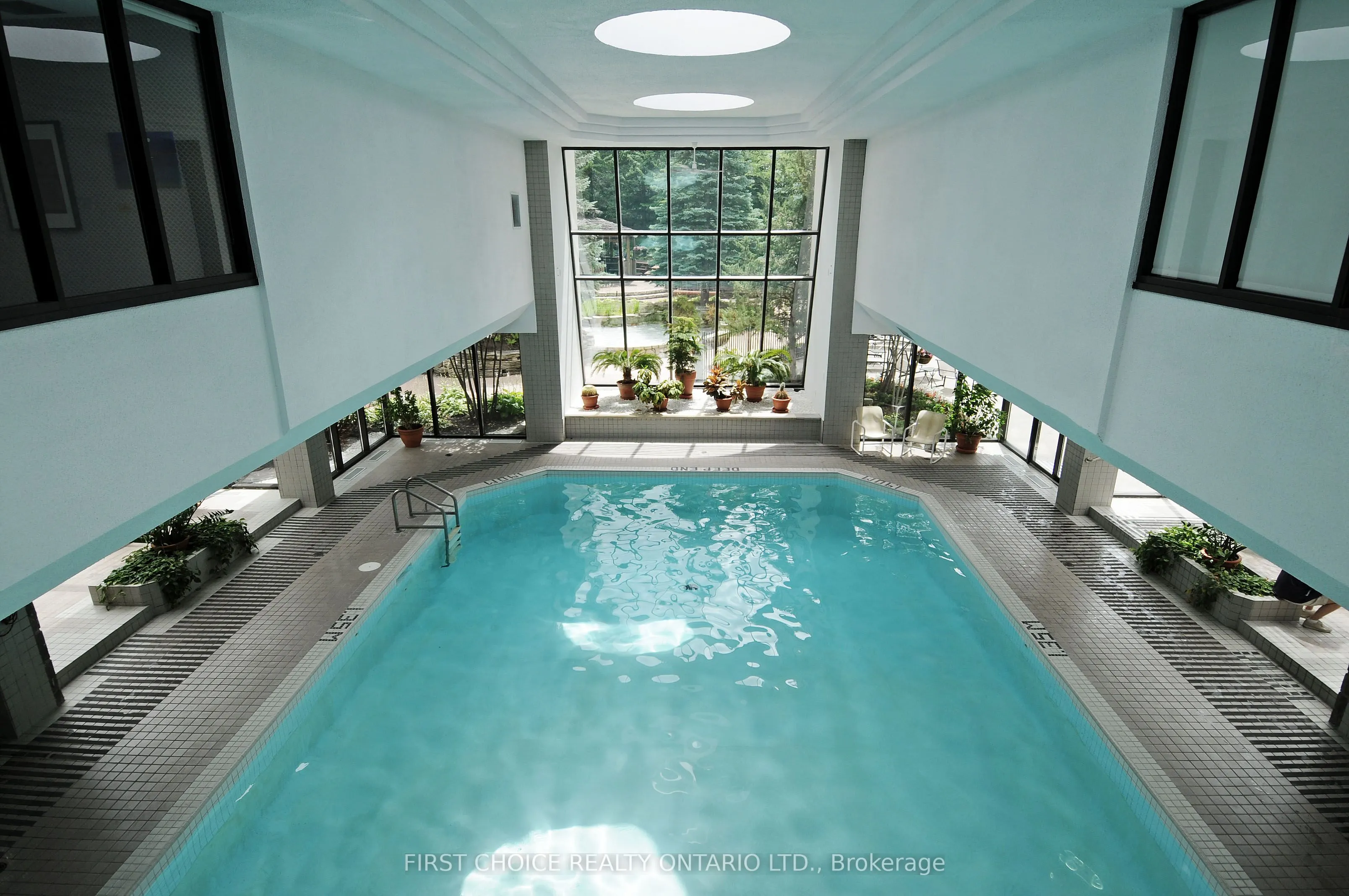 1500 Riverside Drive, #303