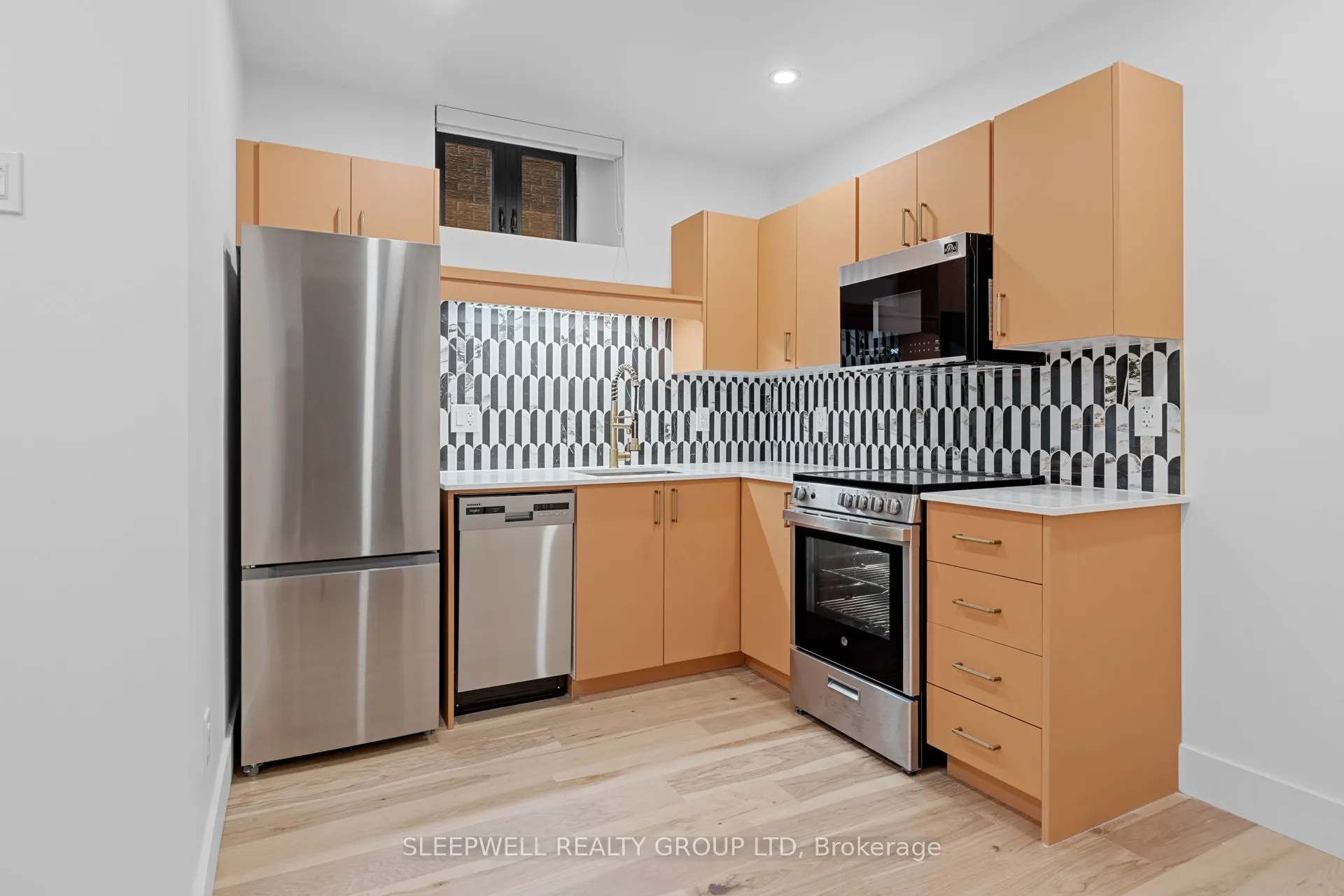 476 Wilbrod Street, #103