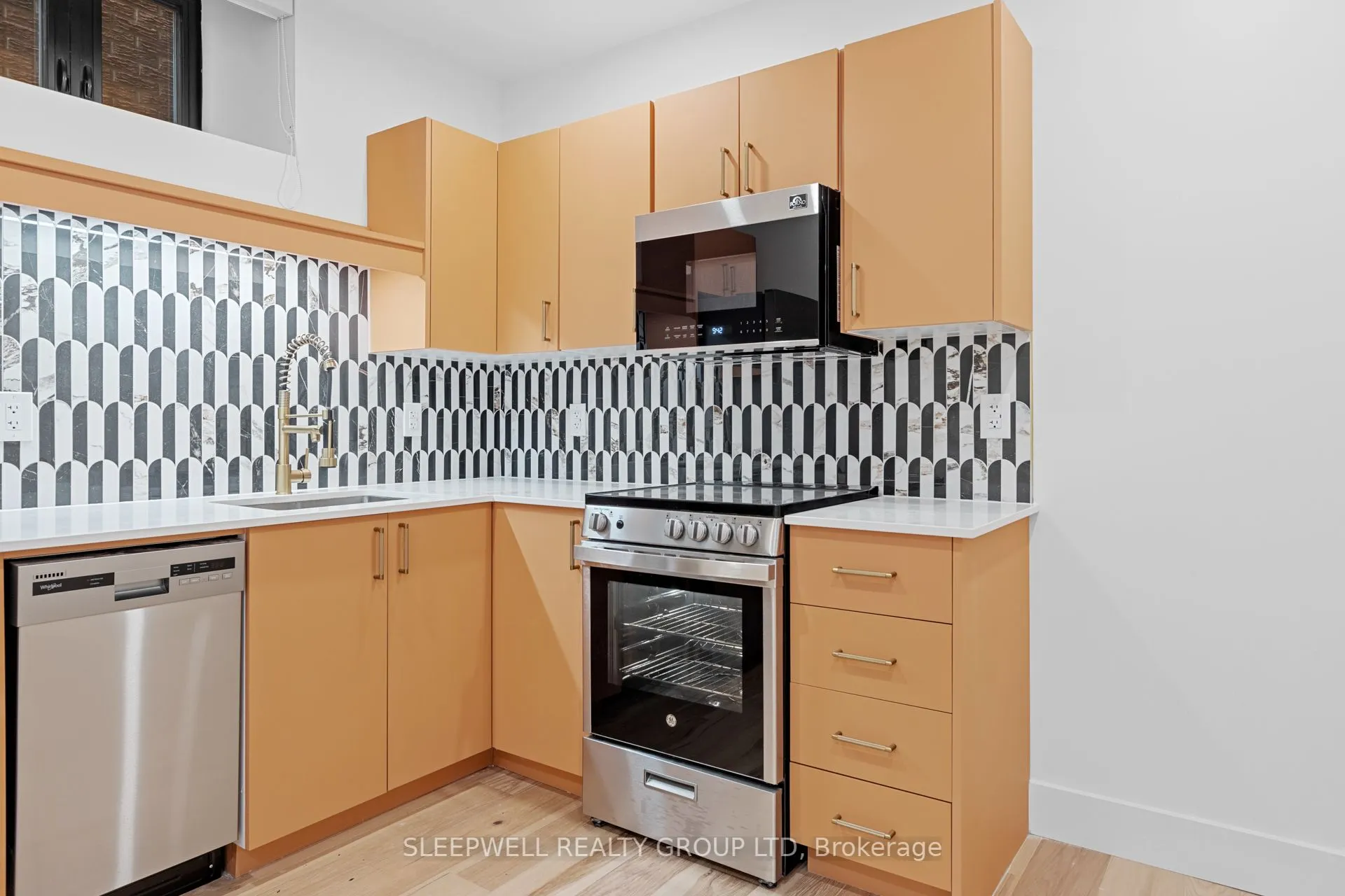 476 Wilbrod Street, #103