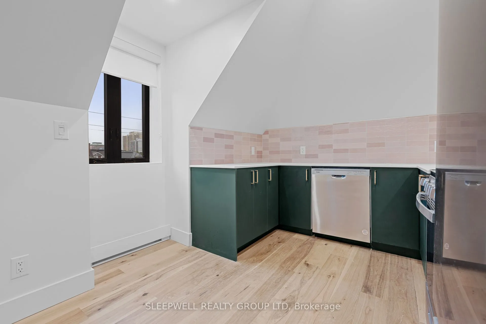 476 Wilbrod Street, #301