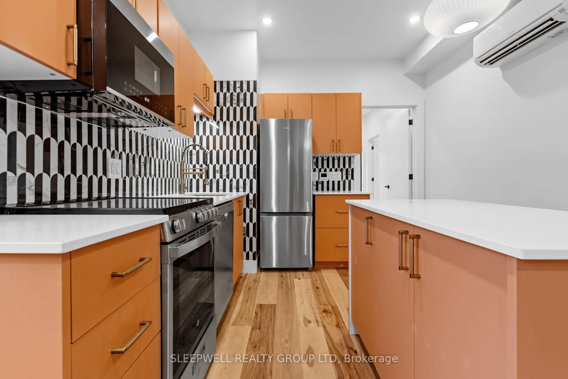 476 Wilbrod Street, #206