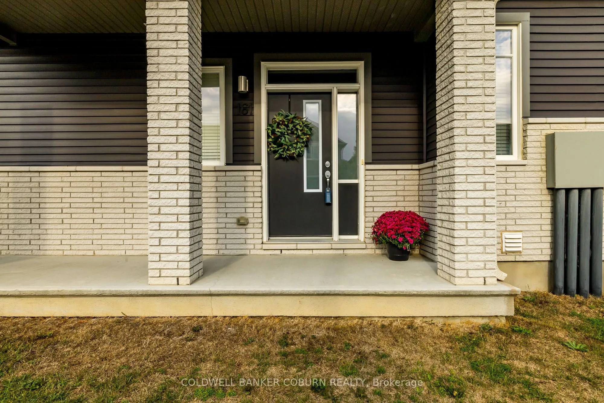 161 Jardiniere Street