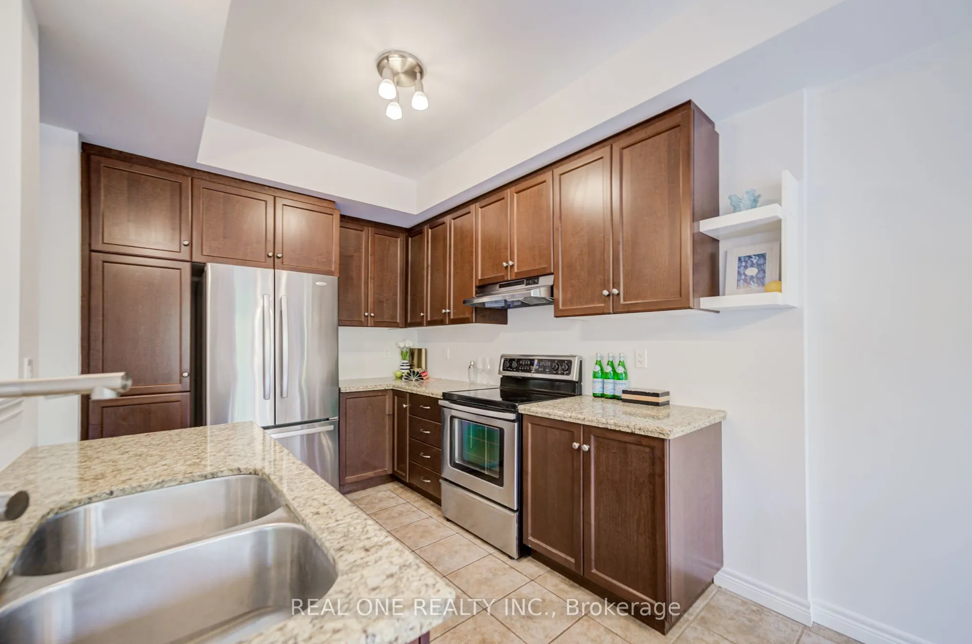 36 Palacebeach Trail