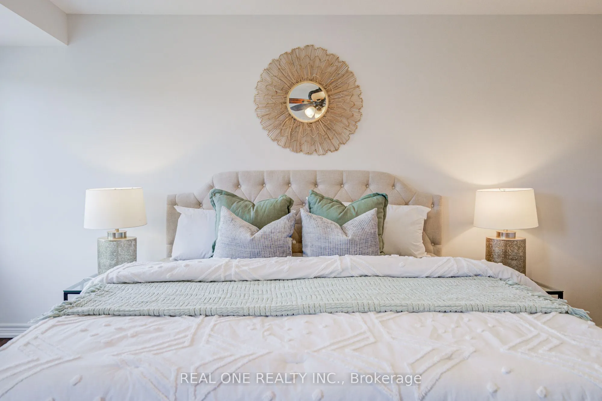 36 Palacebeach Trail